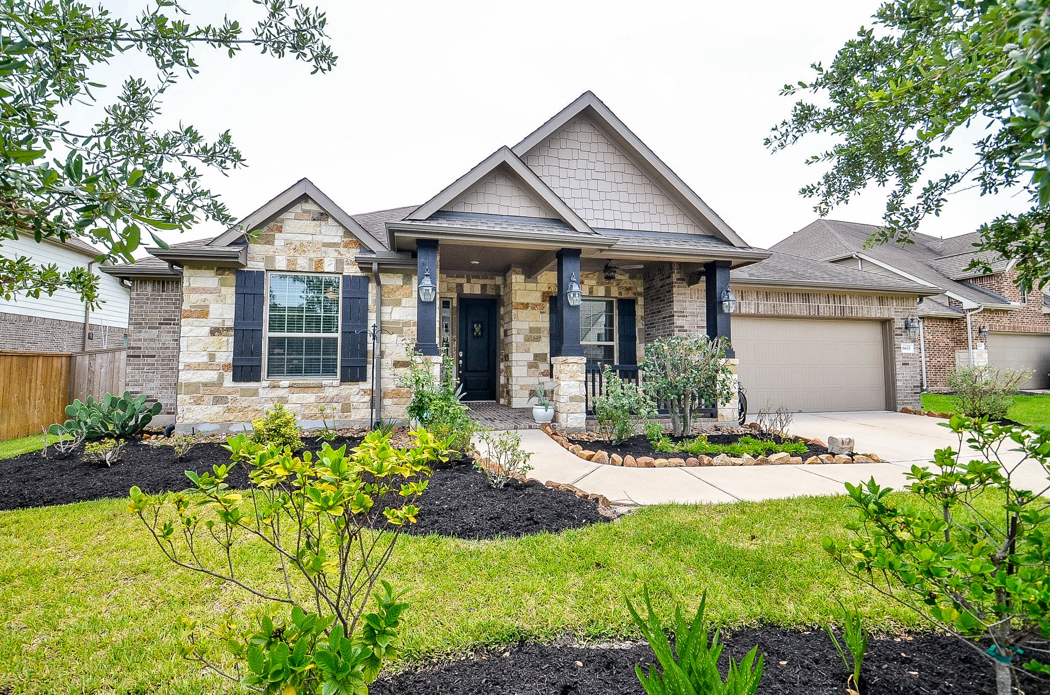 6615 Windy Hills Lane Property Photo 1