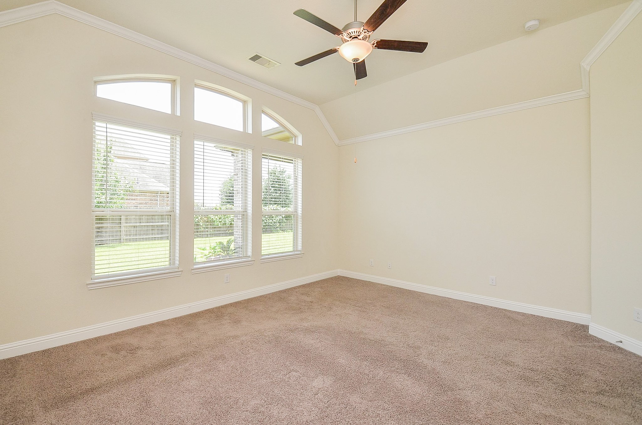 6615 Windy Hills Lane Property Photo 16