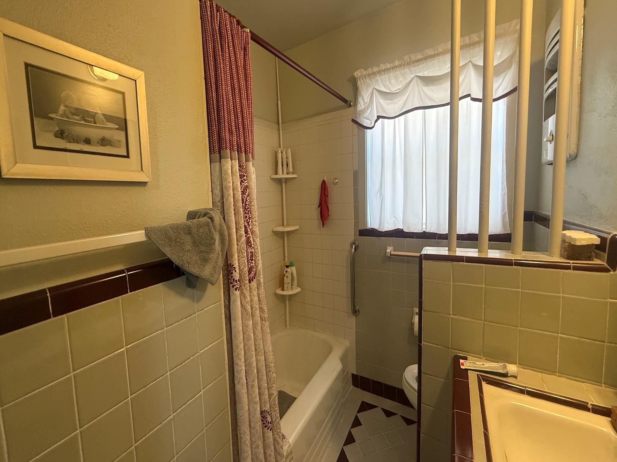 622 Eastlake Street, Houston Tx 77034 Property Photo 14