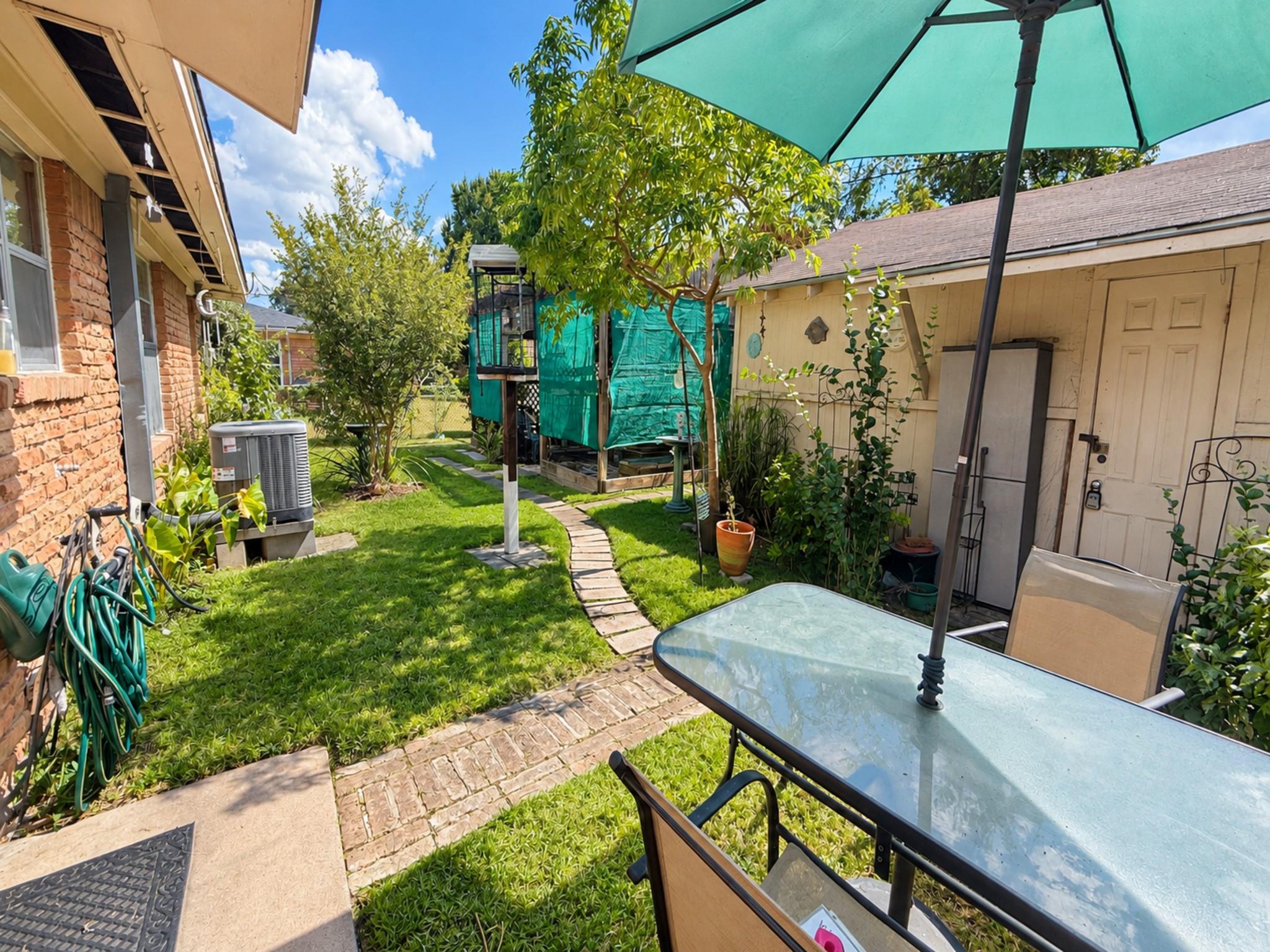622 Eastlake Street, Houston Tx 77034 Property Photo 16