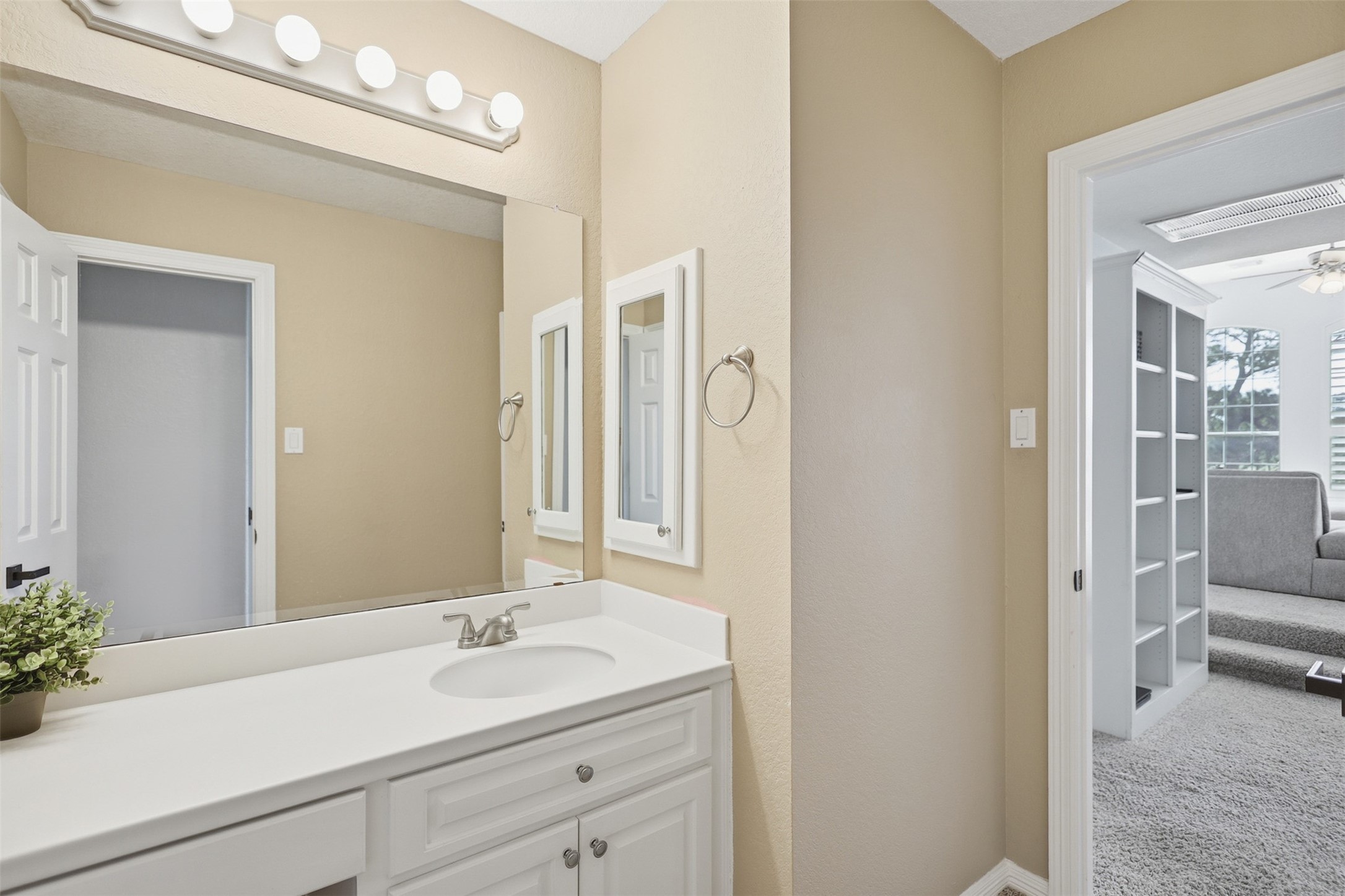 2118 Wild Dunes Cir Property Photo 31