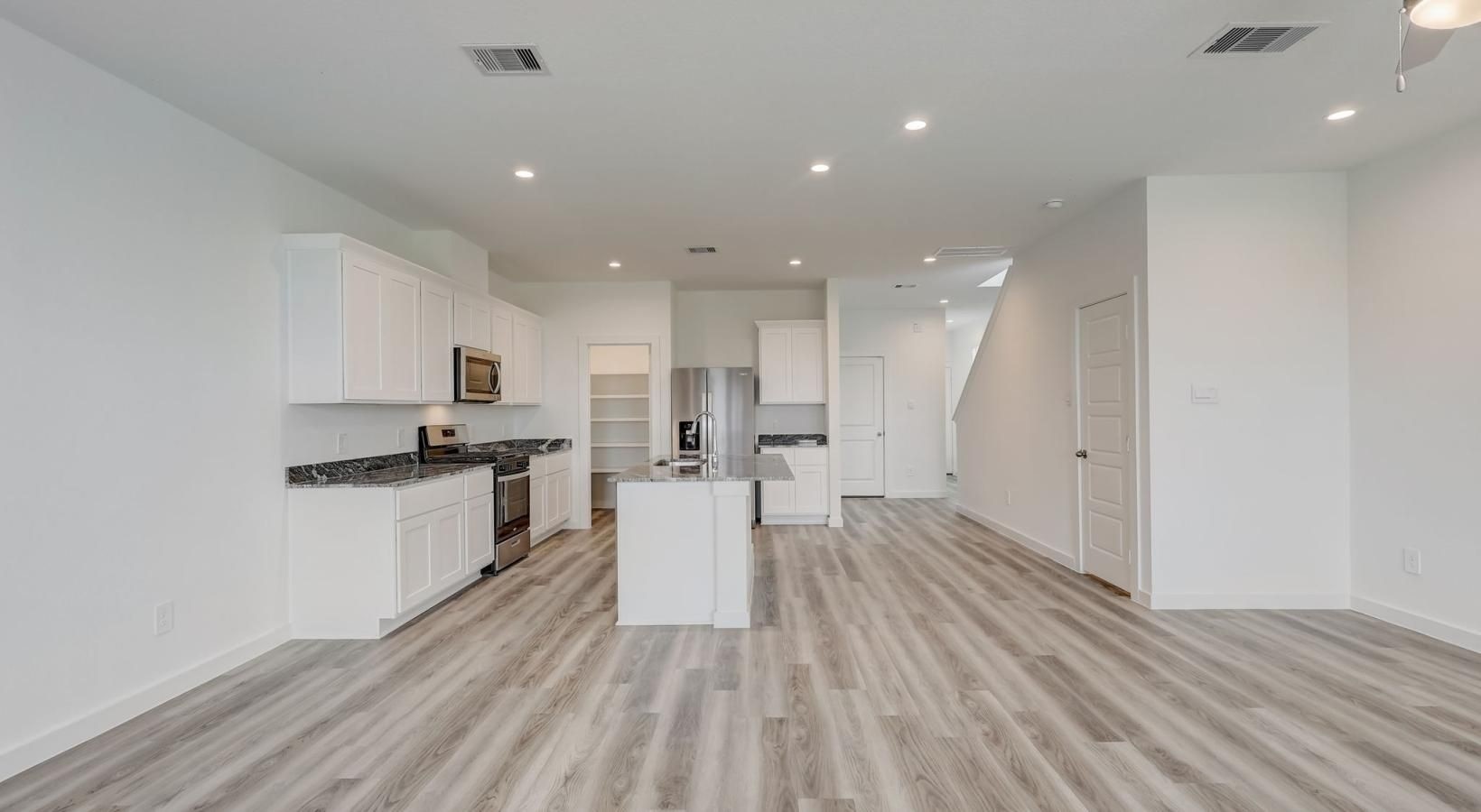 2624 Weston Breeze Way Property Photo 4
