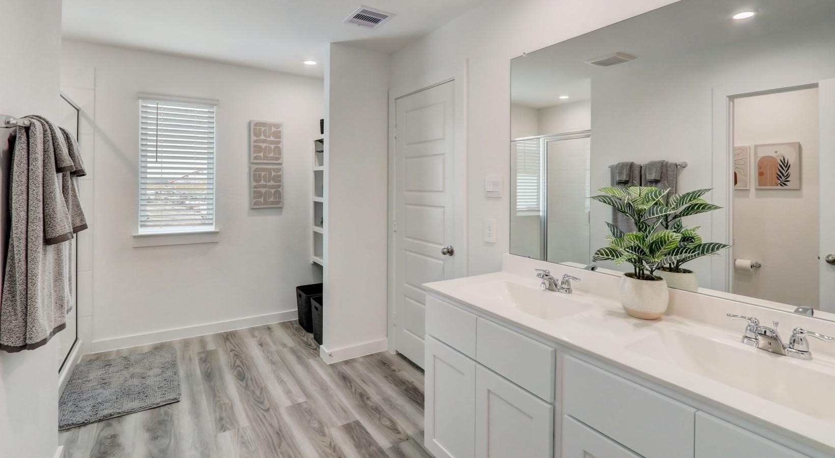 2624 Weston Breeze Way Property Photo 8