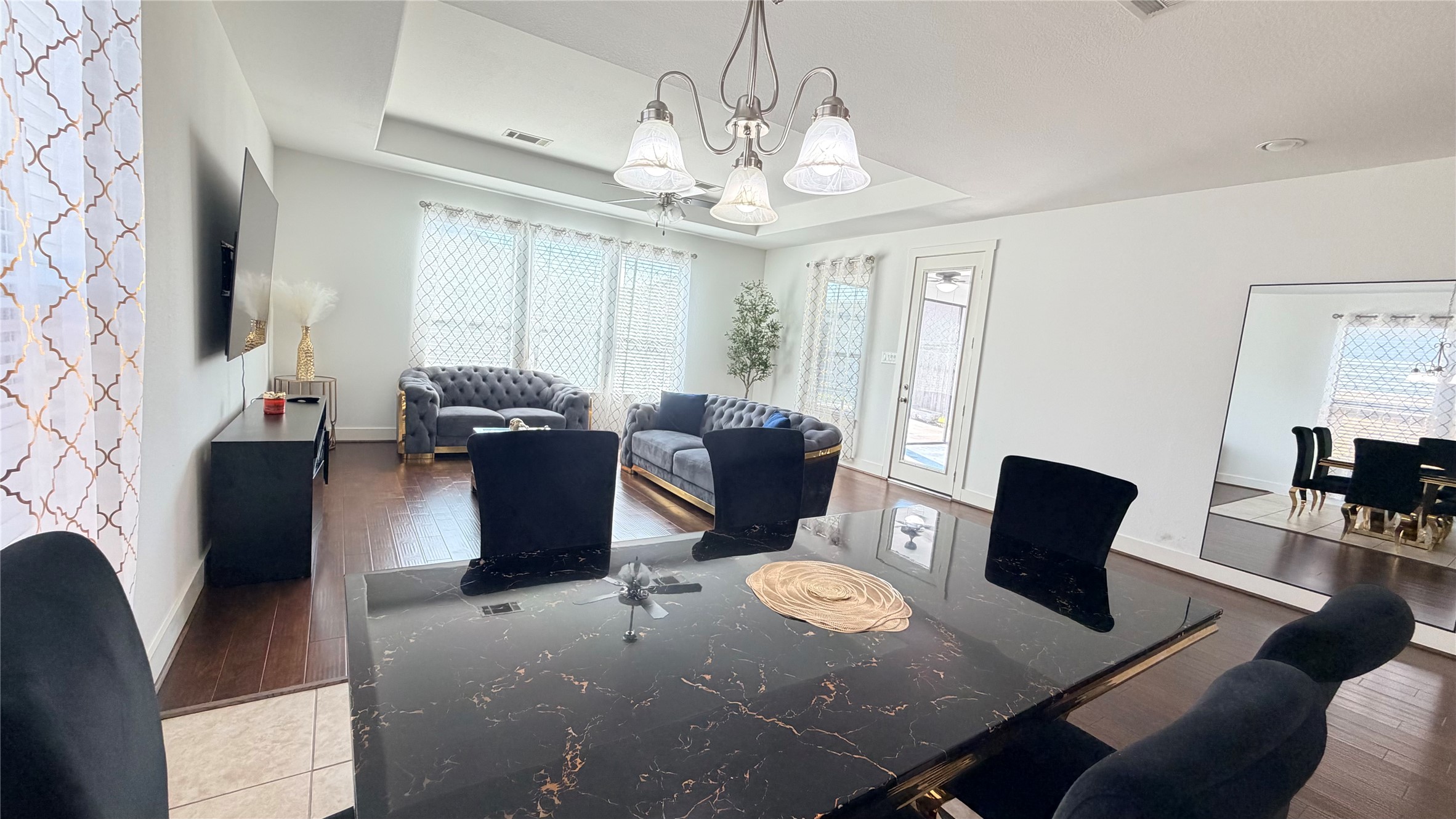 29522 Usonia Drive Property Photo 10