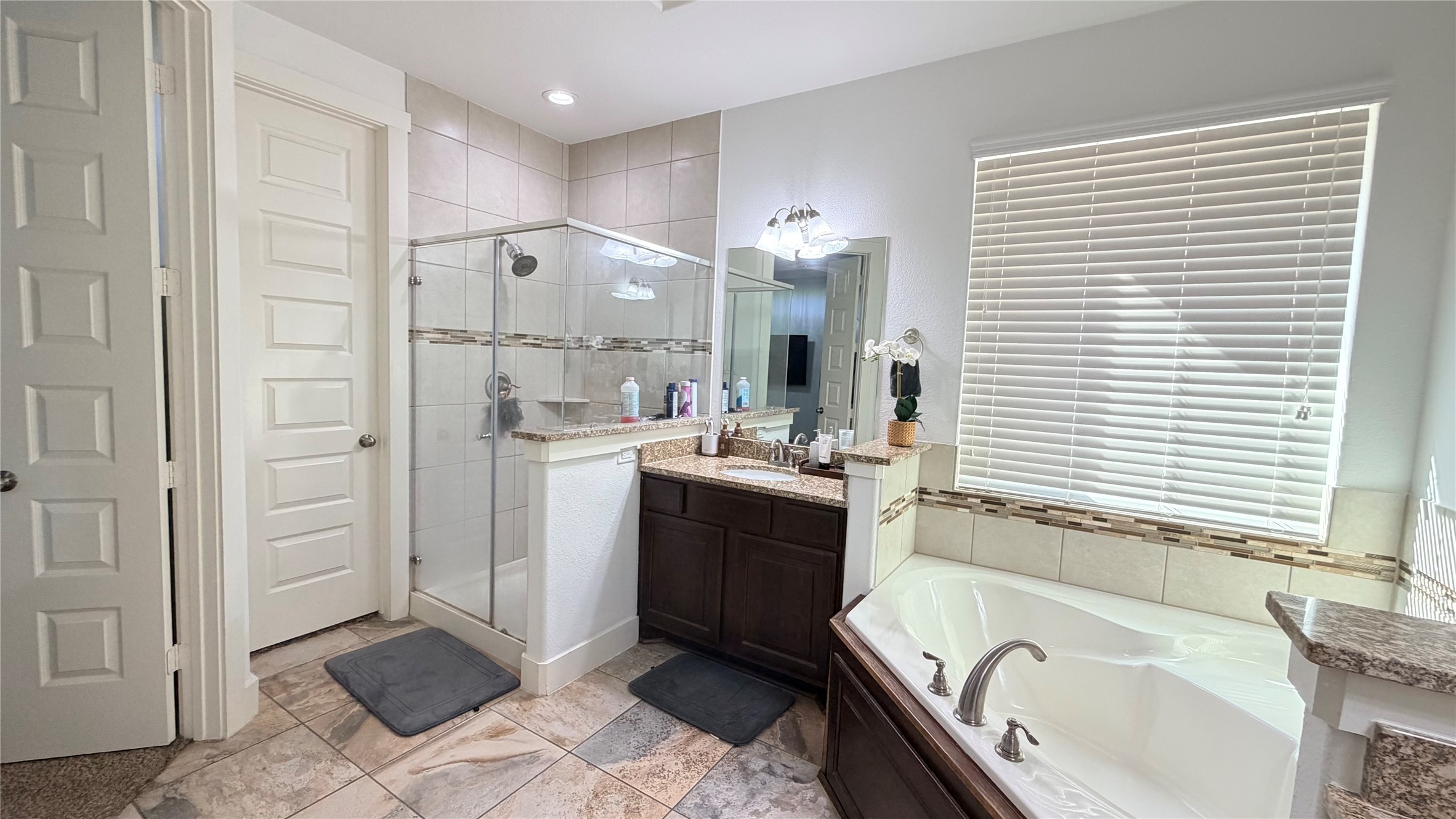 29522 Usonia Drive Property Photo 15