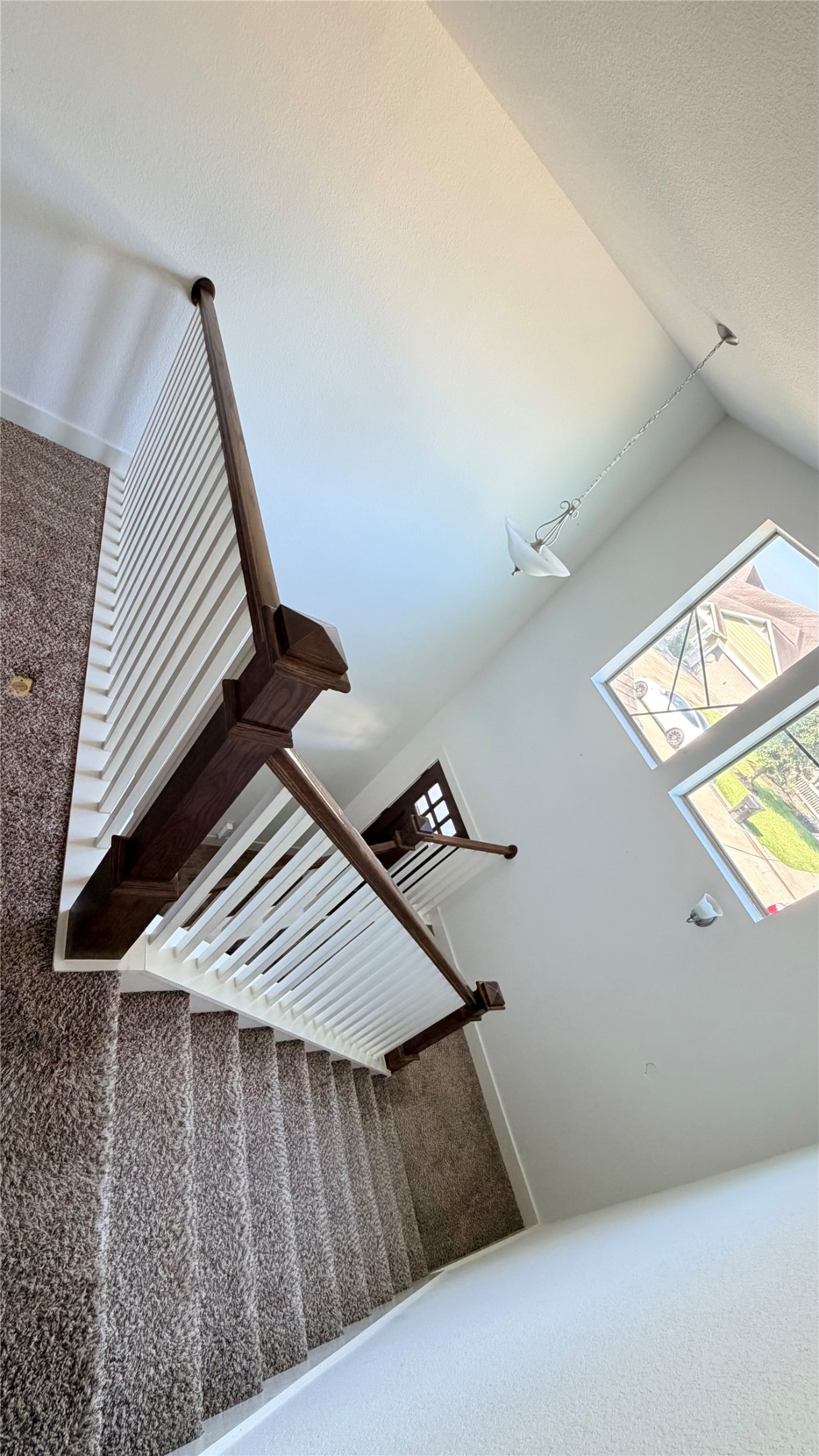 29522 Usonia Drive Property Photo 23