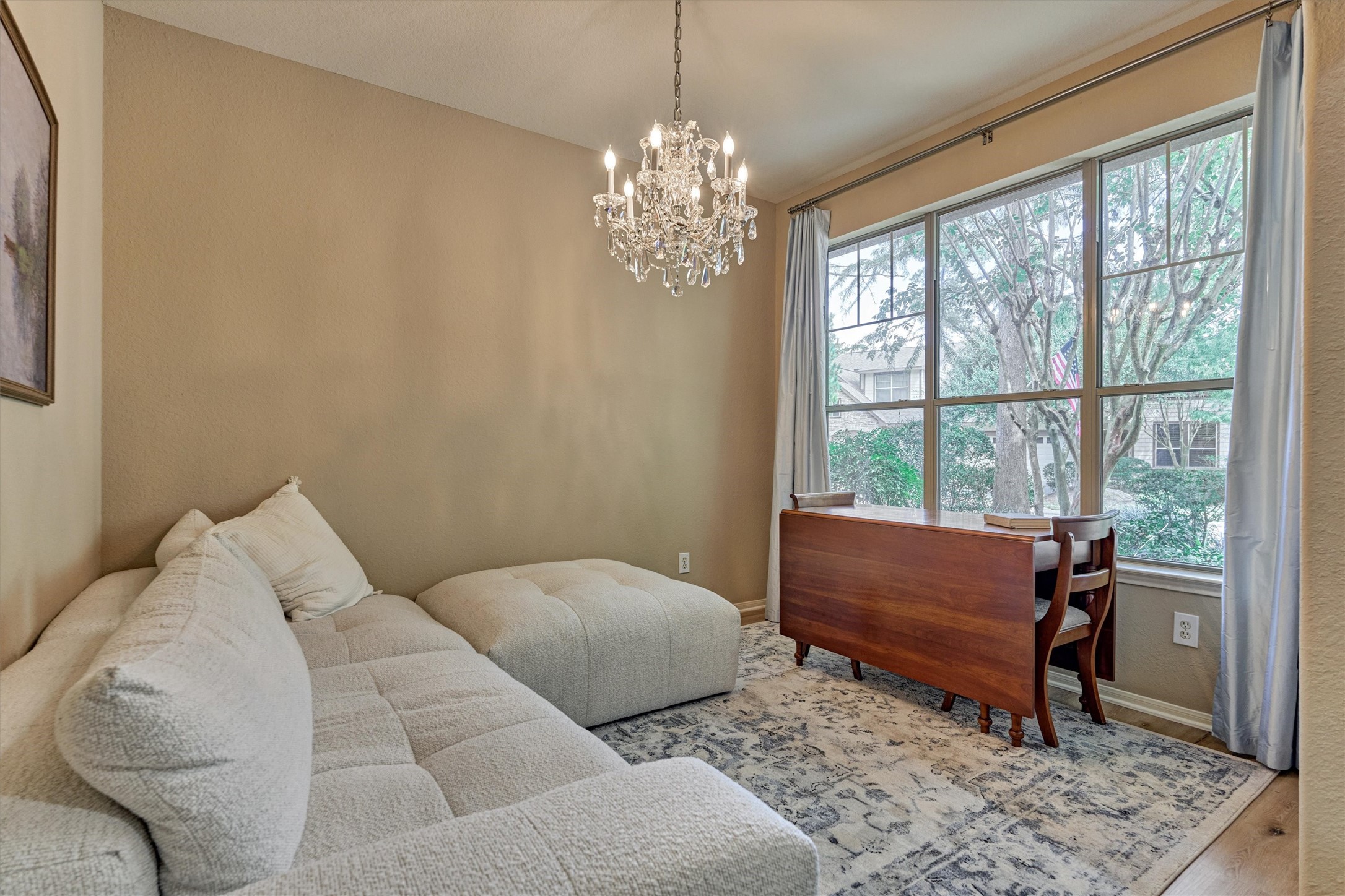 23 Douvaine Court Property Photo 8