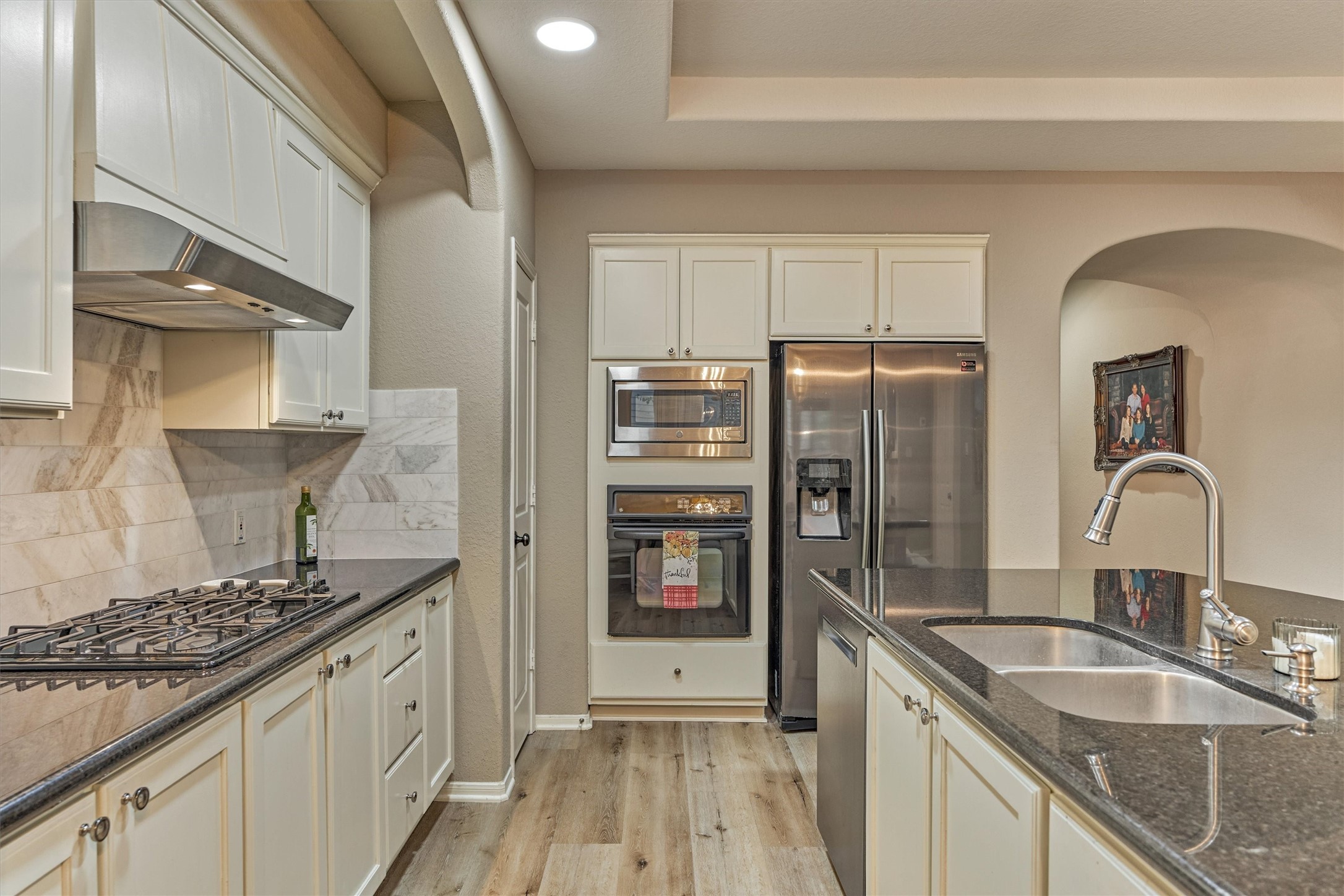 23 Douvaine Court Property Photo 14