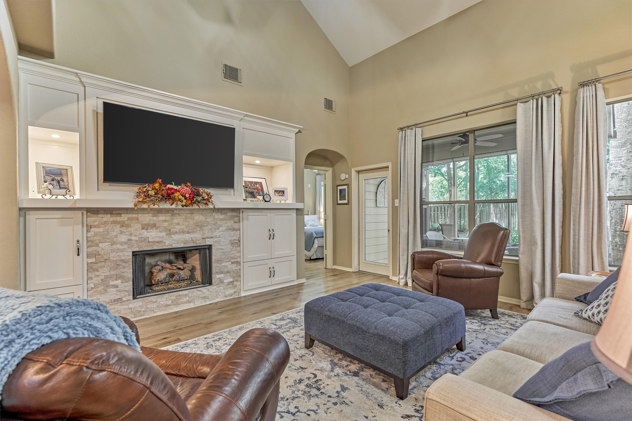 23 Douvaine Court Property Photo 18