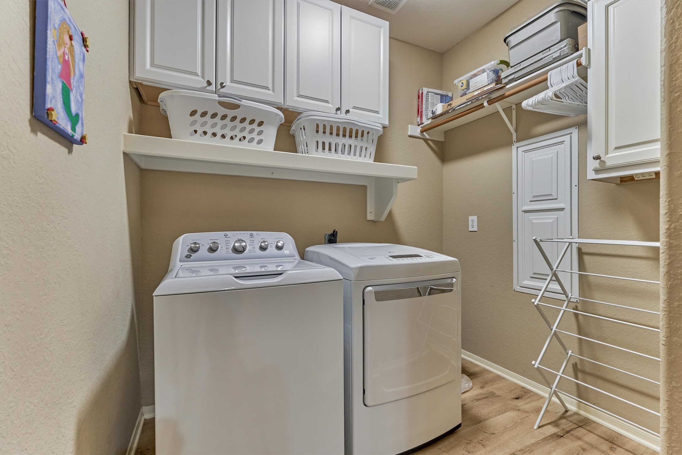 23 Douvaine Court Property Photo 27