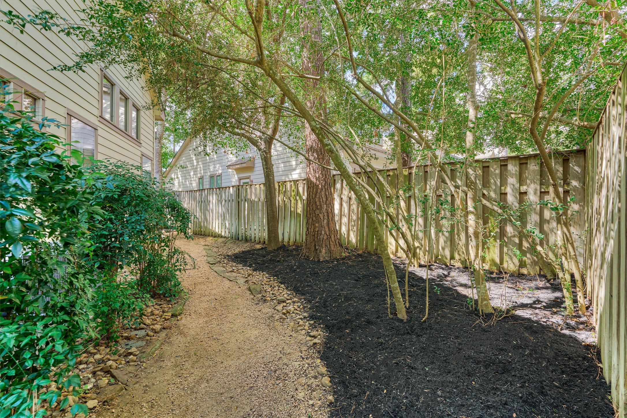 23 Douvaine Court Property Photo 39