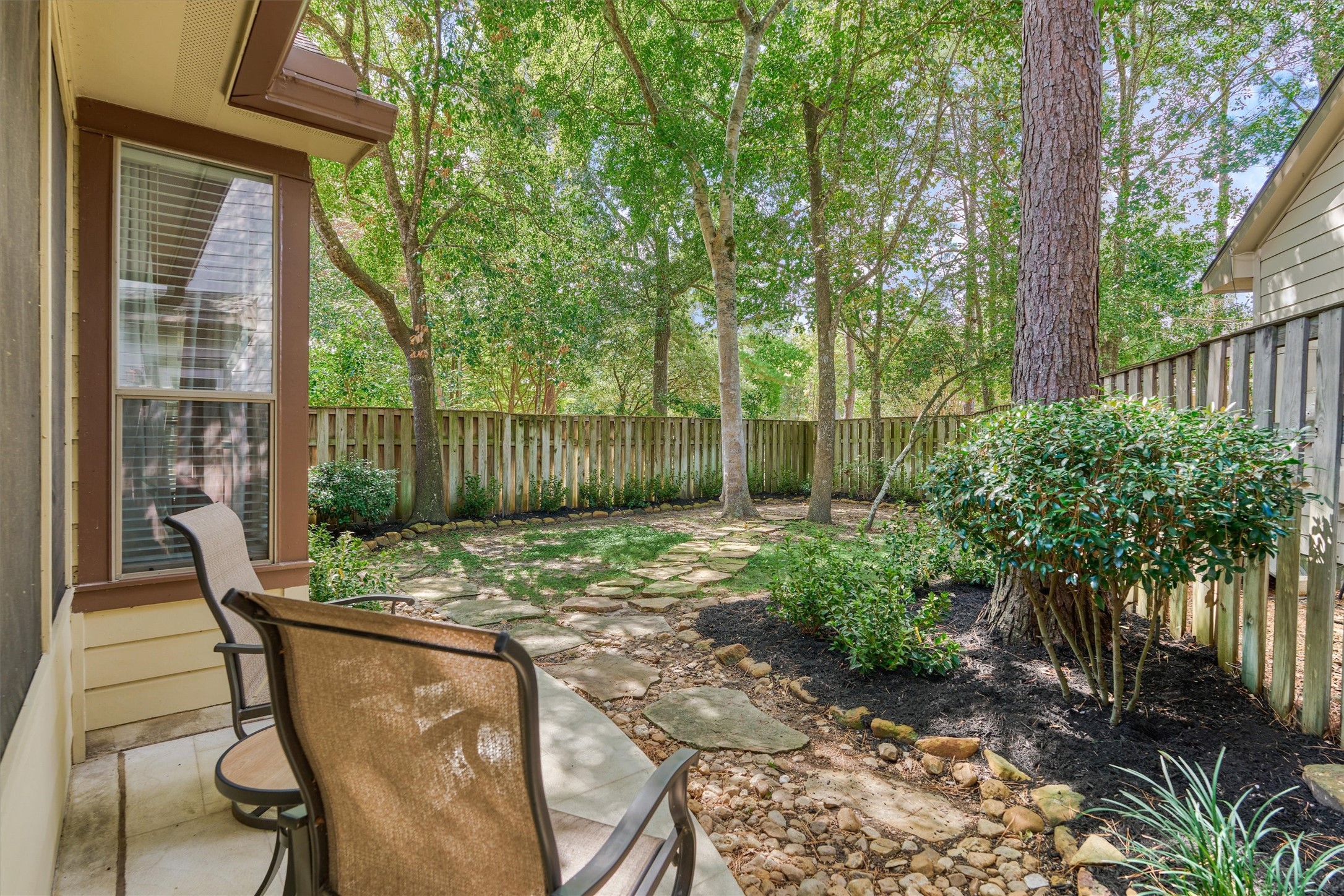 23 Douvaine Court Property Photo 41