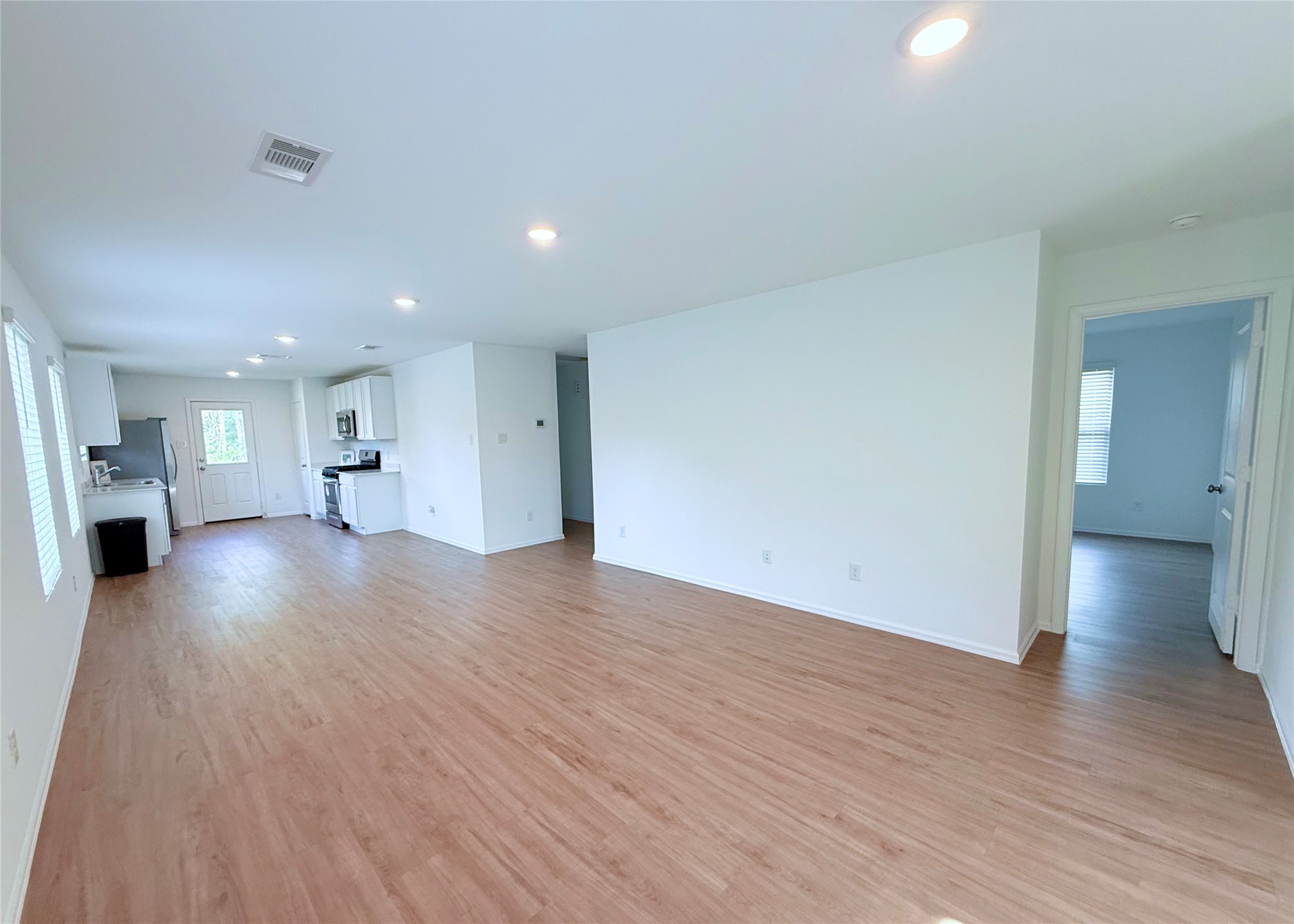 19591 Manduca Drive Property Photo 6