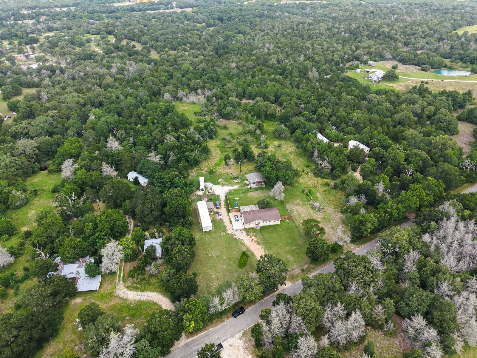 855 Quarry Road Property Photo 4