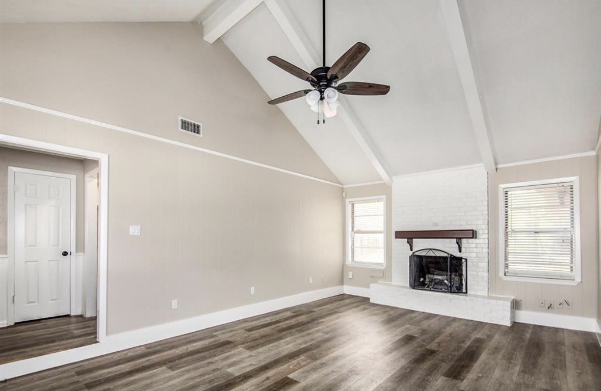 12510 Old River Drive Property Photo 6