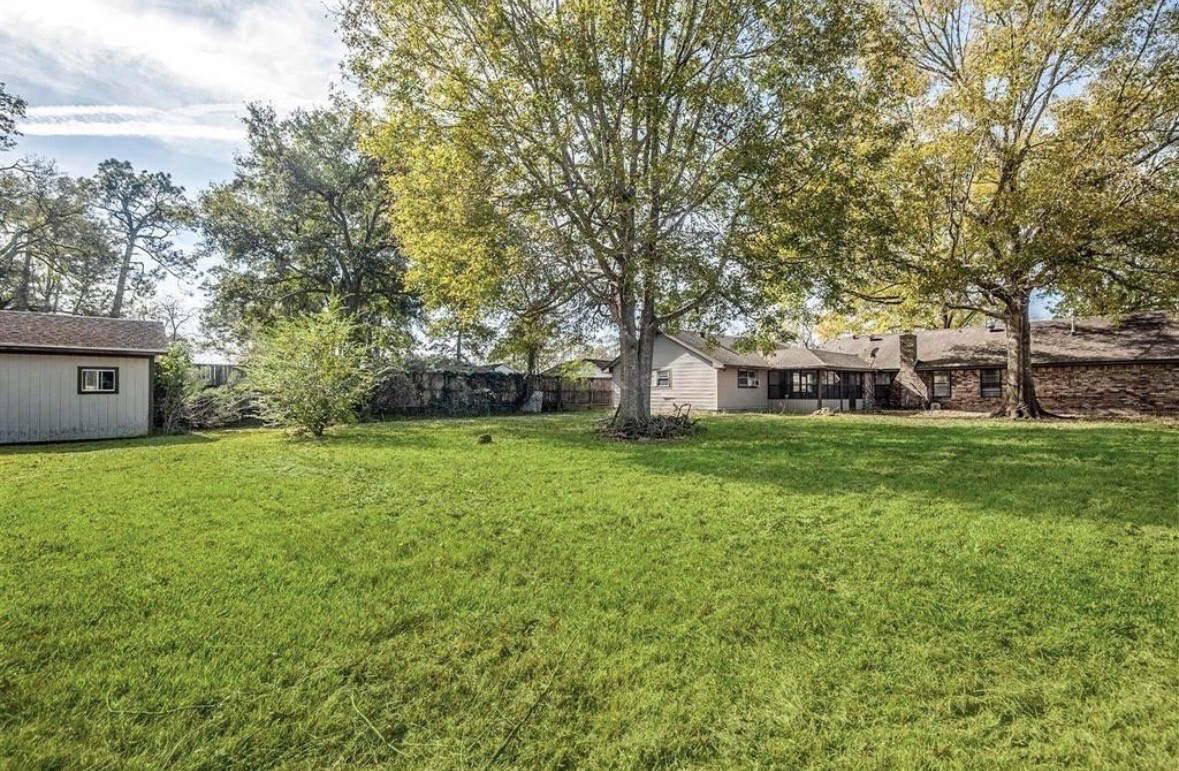 12510 Old River Drive Property Photo 19