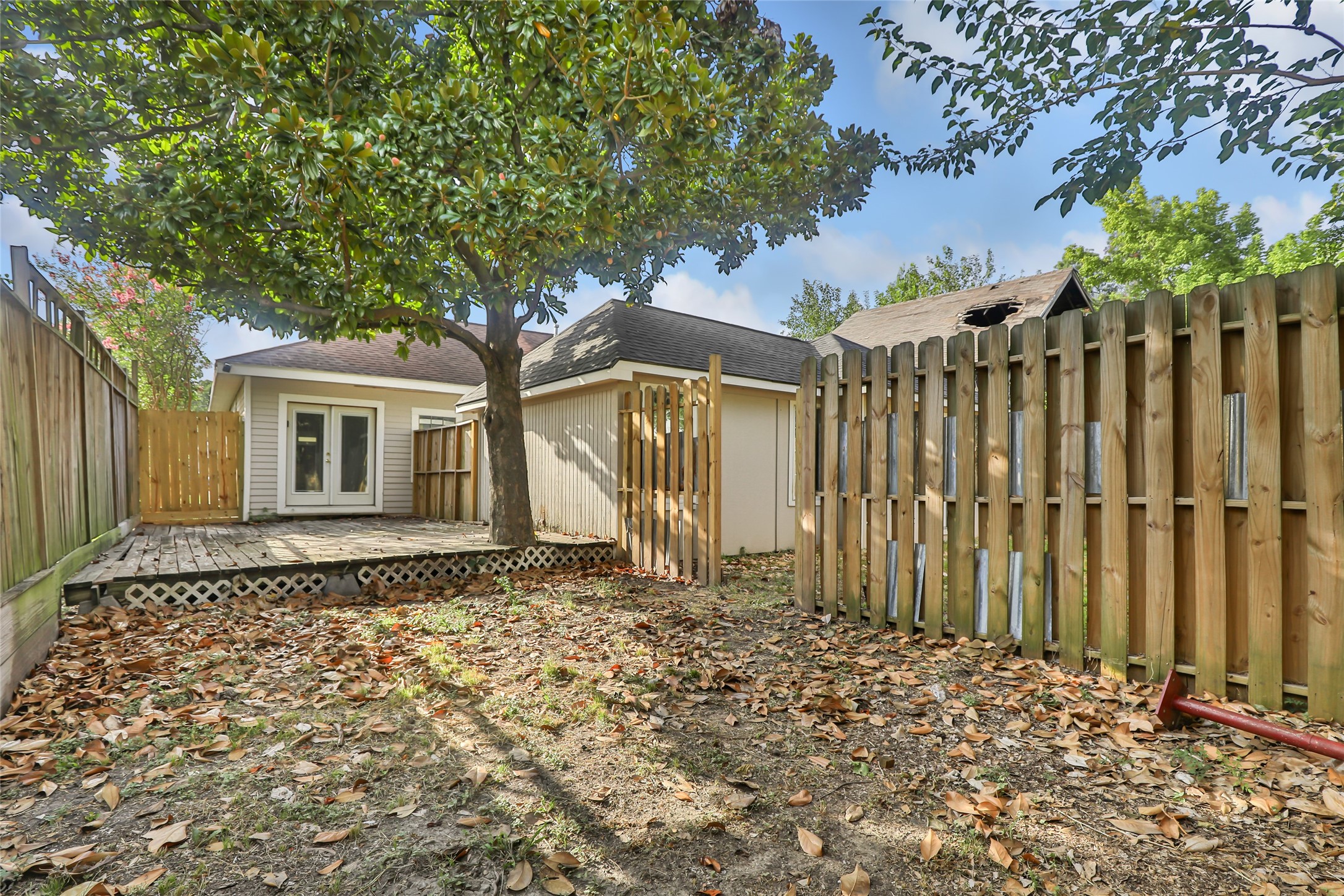 212 Super Street Property Photo 4