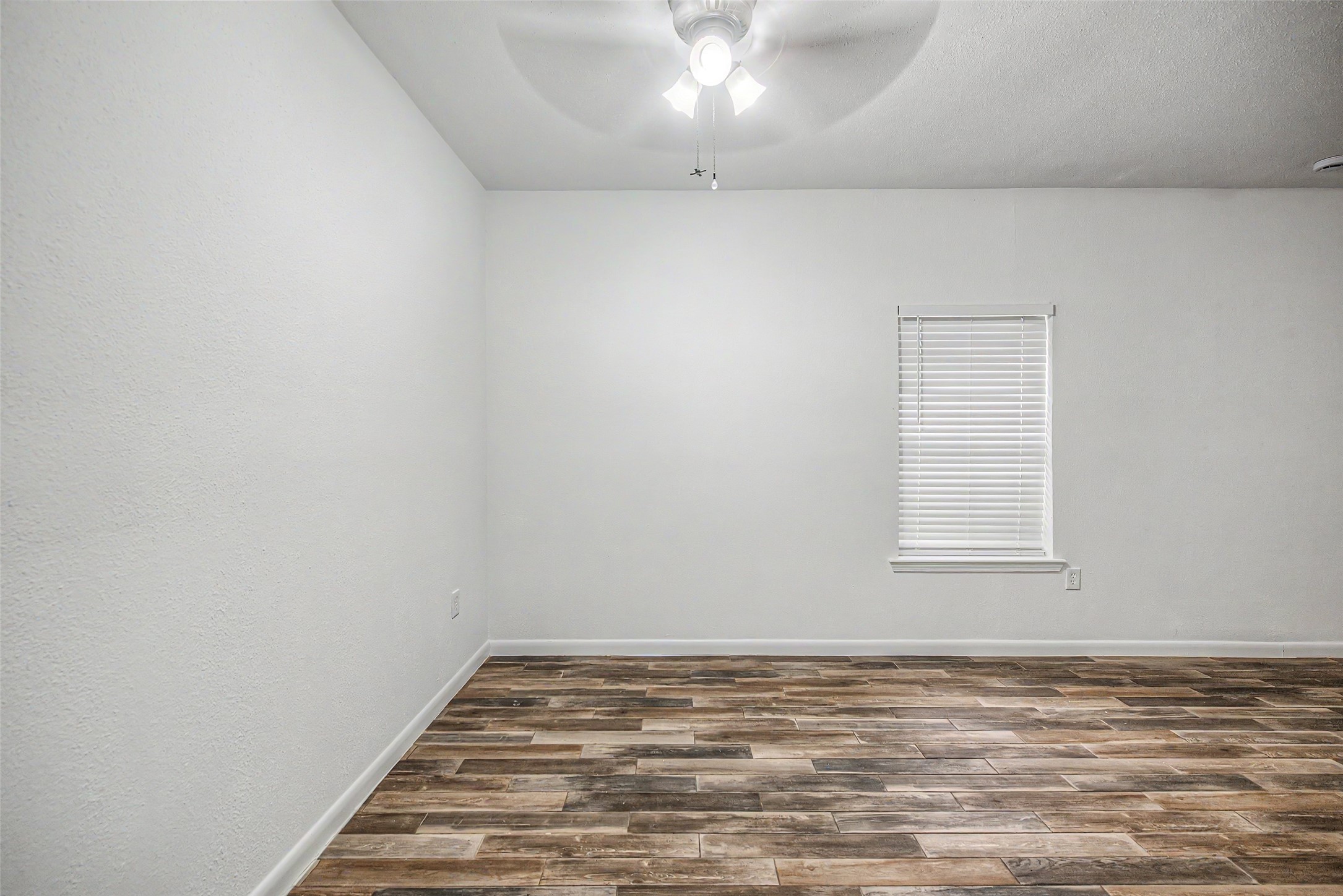 830 Threadneedle Street 228 Property Photo 14