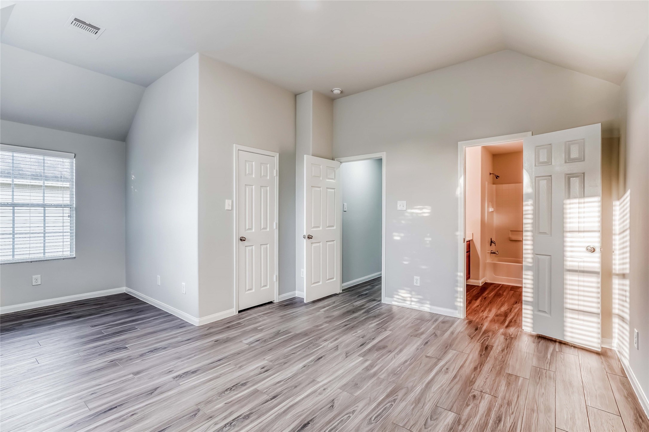 5405 Rio Ramos Court Property Photo 11