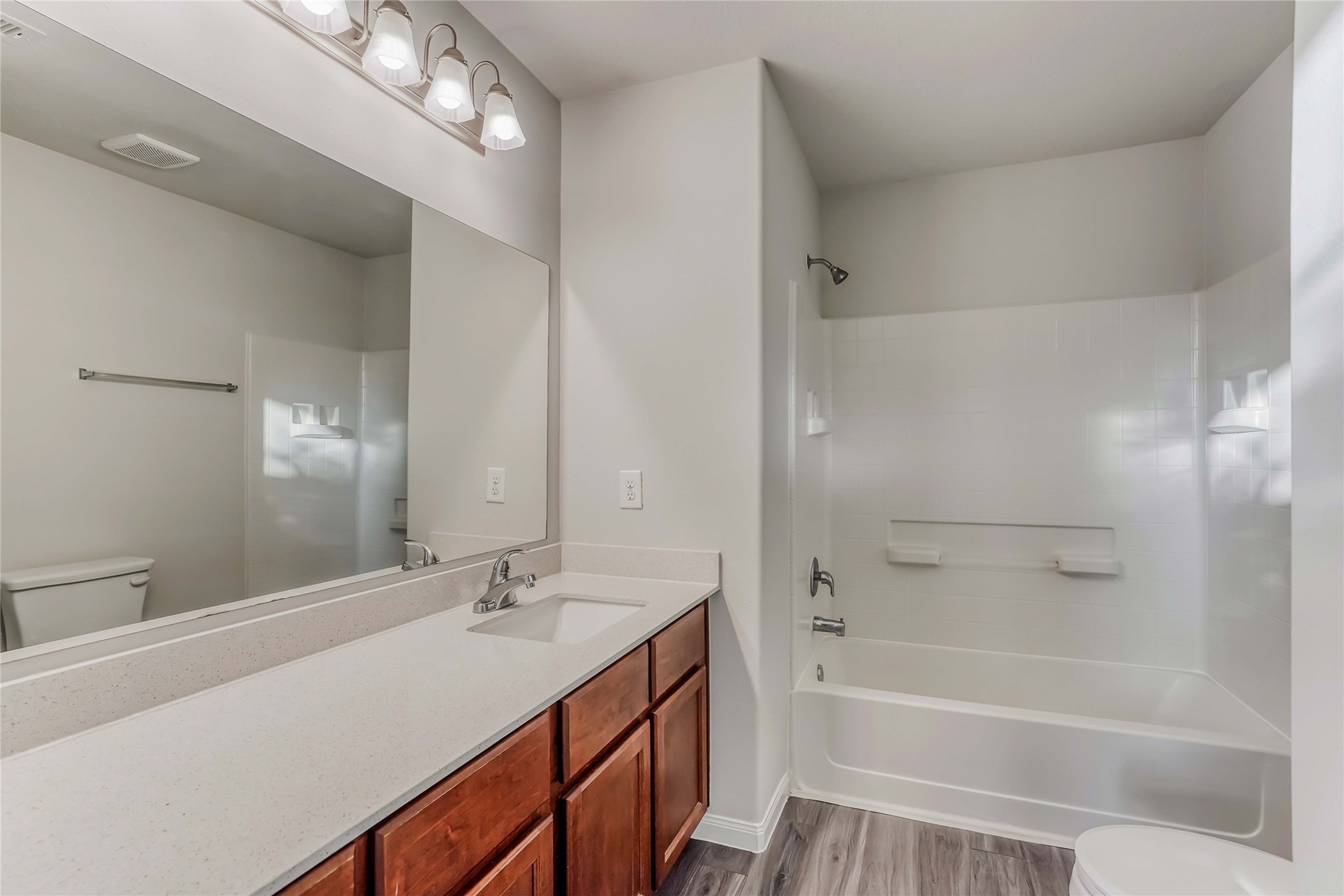 5405 Rio Ramos Court Property Photo 13