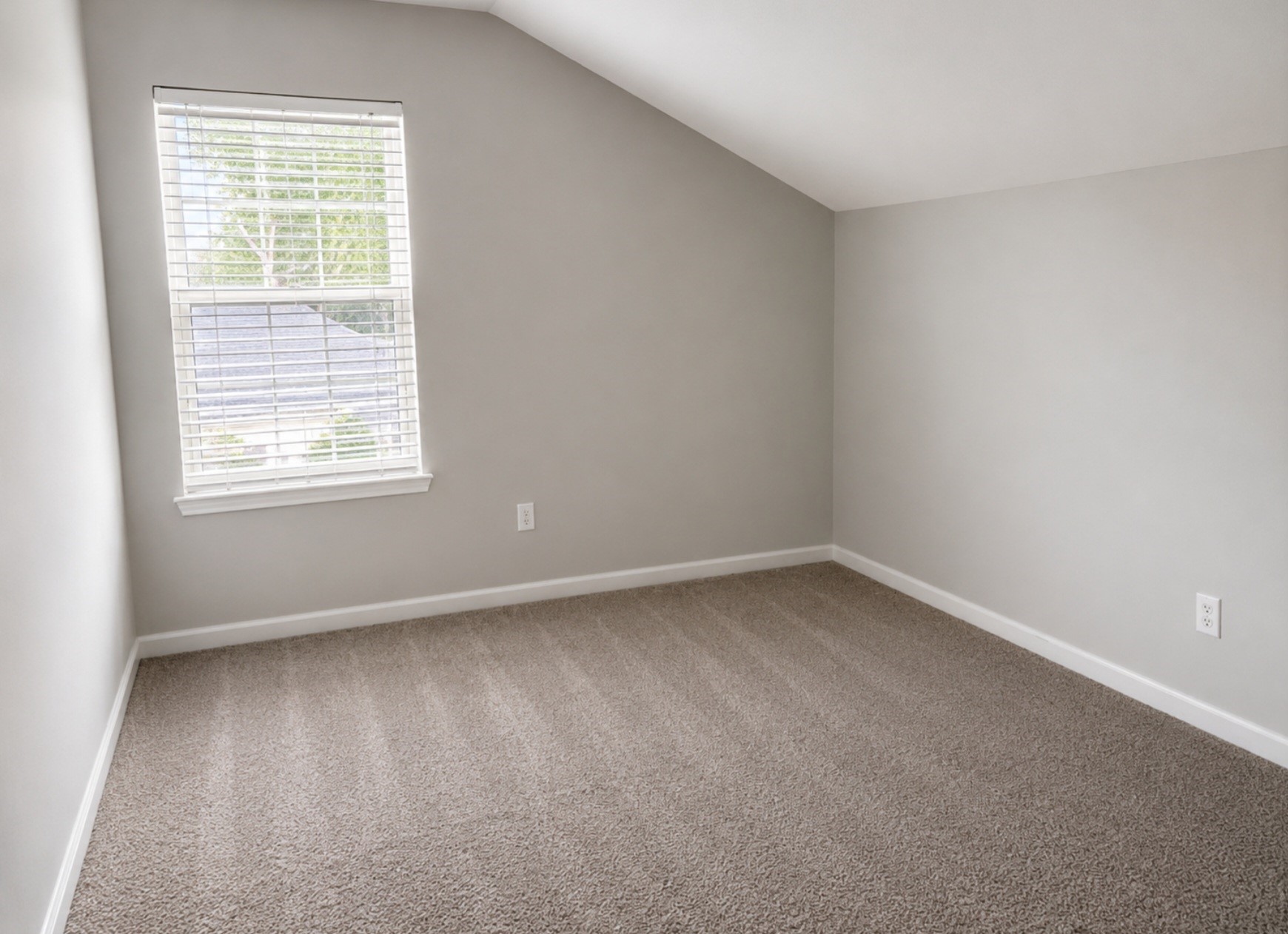 10850 Redstone Court Property Photo 10