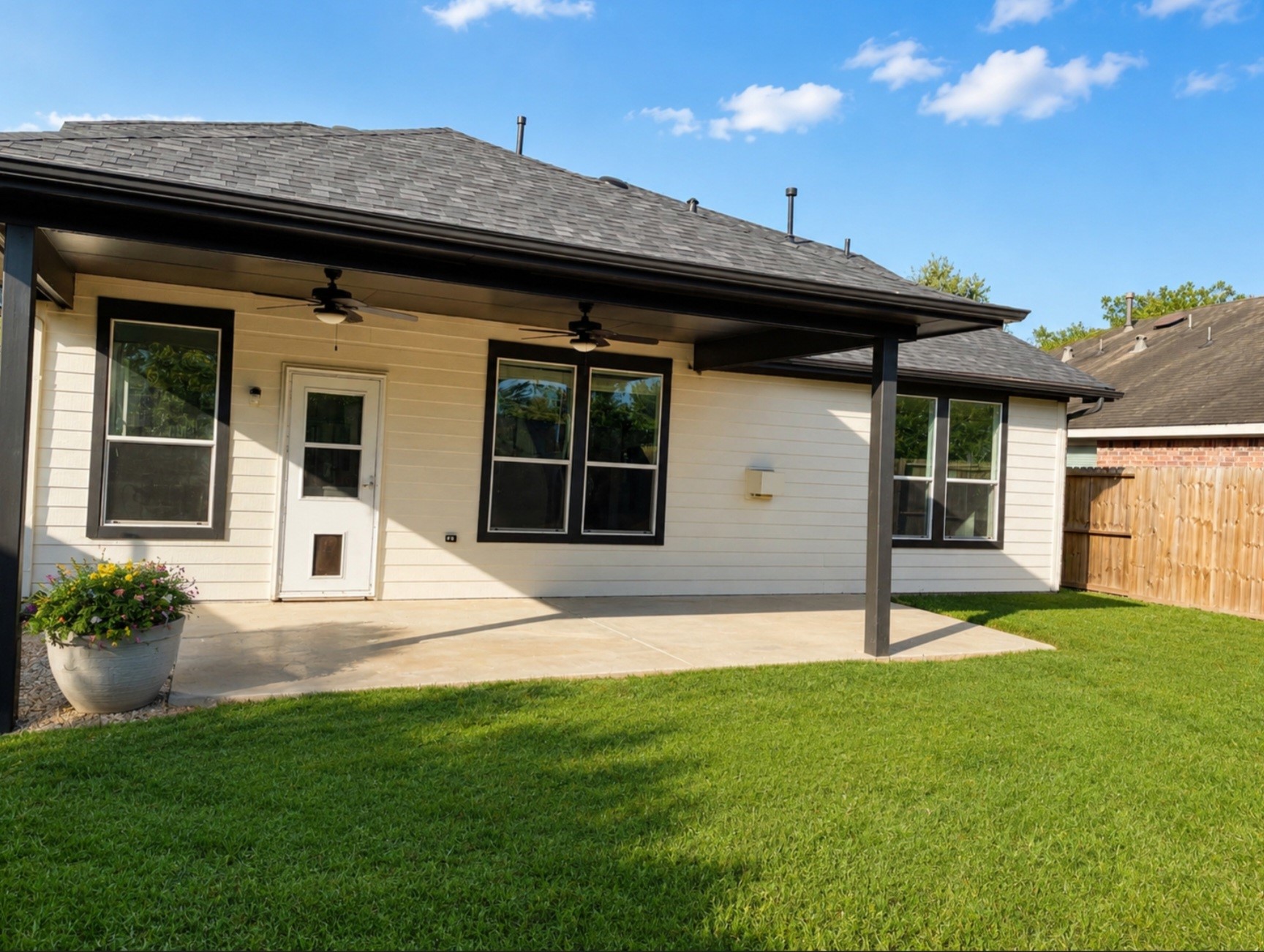 10850 Redstone Court Property Photo 13