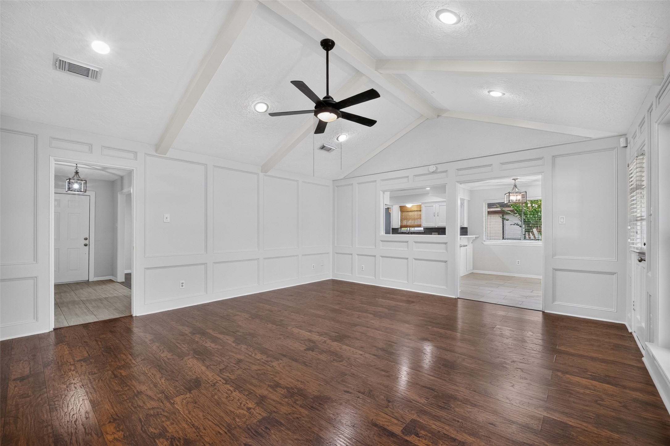 7614 Rollingbrook Drive Property Photo 14