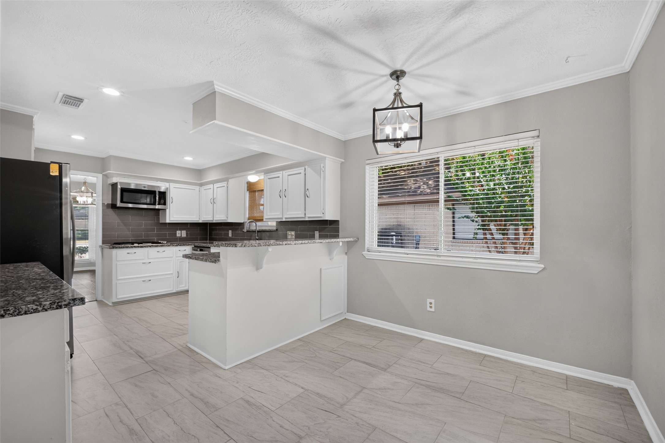7614 Rollingbrook Drive Property Photo 15