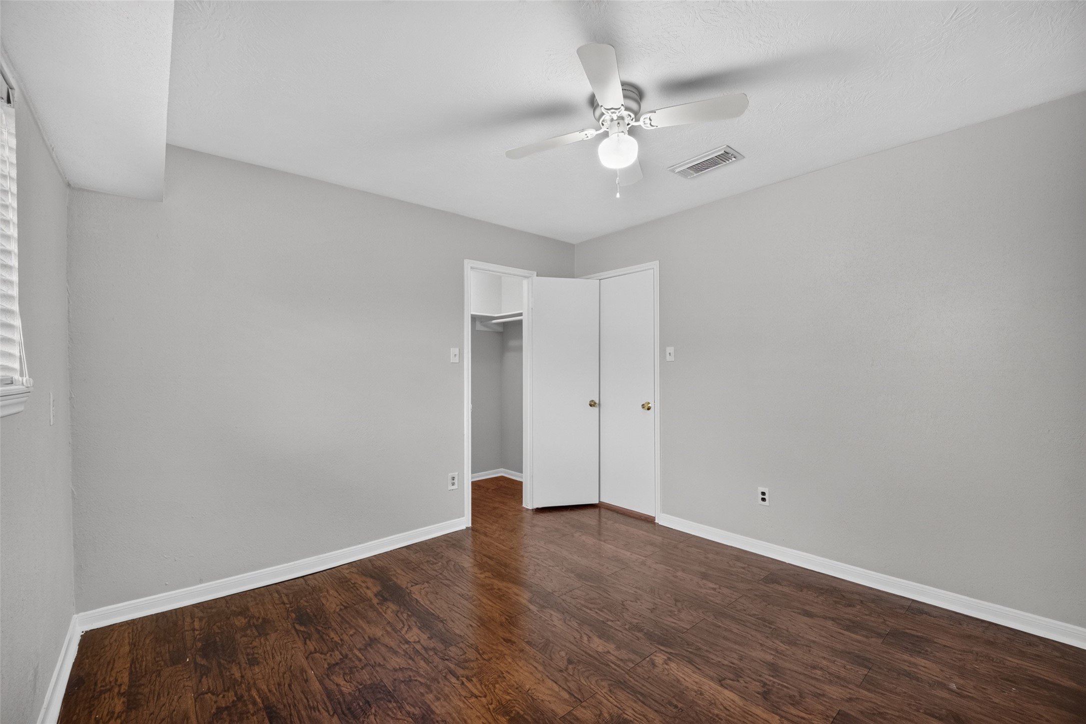7614 Rollingbrook Drive Property Photo 34