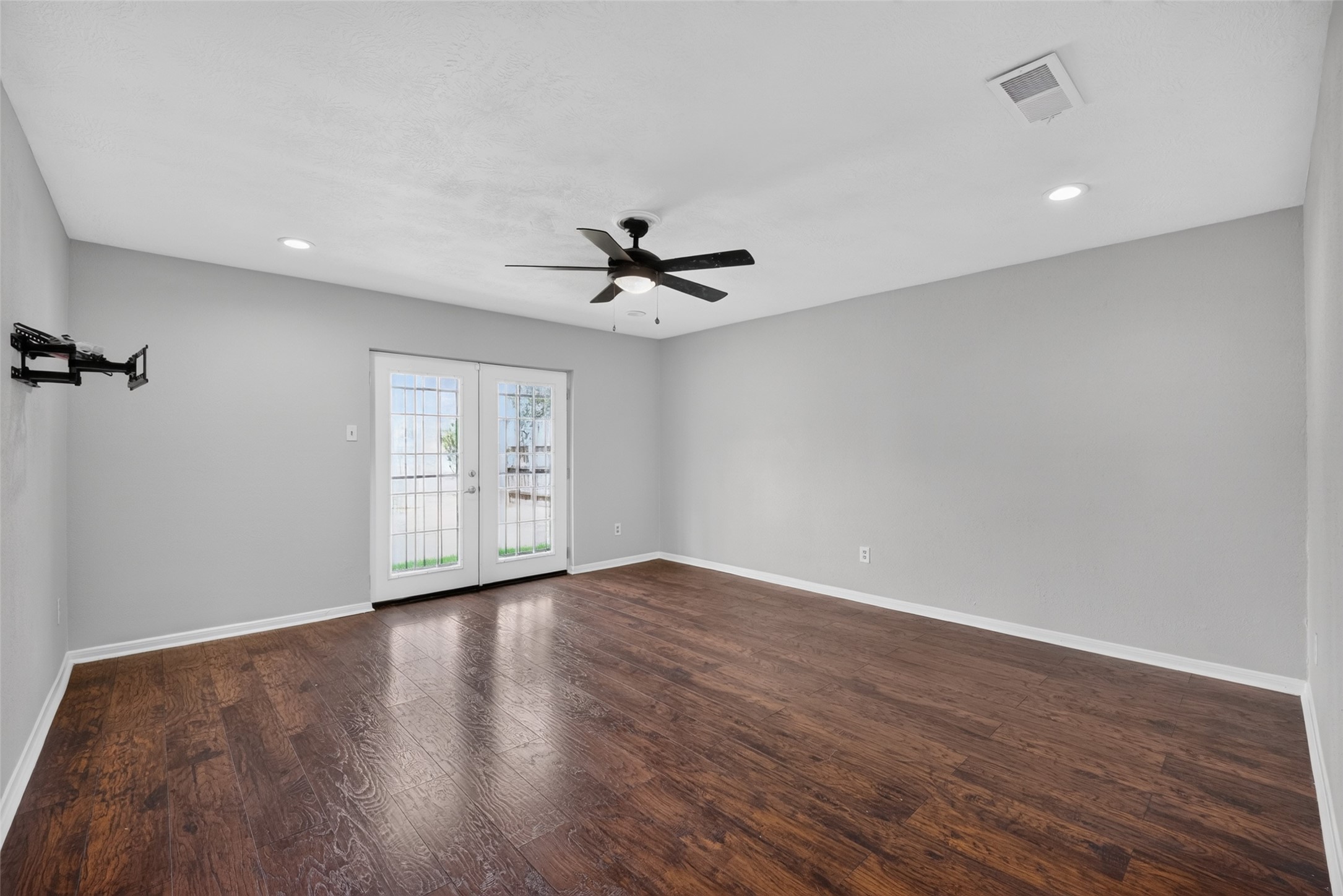 7614 Rollingbrook Drive Property Photo 36