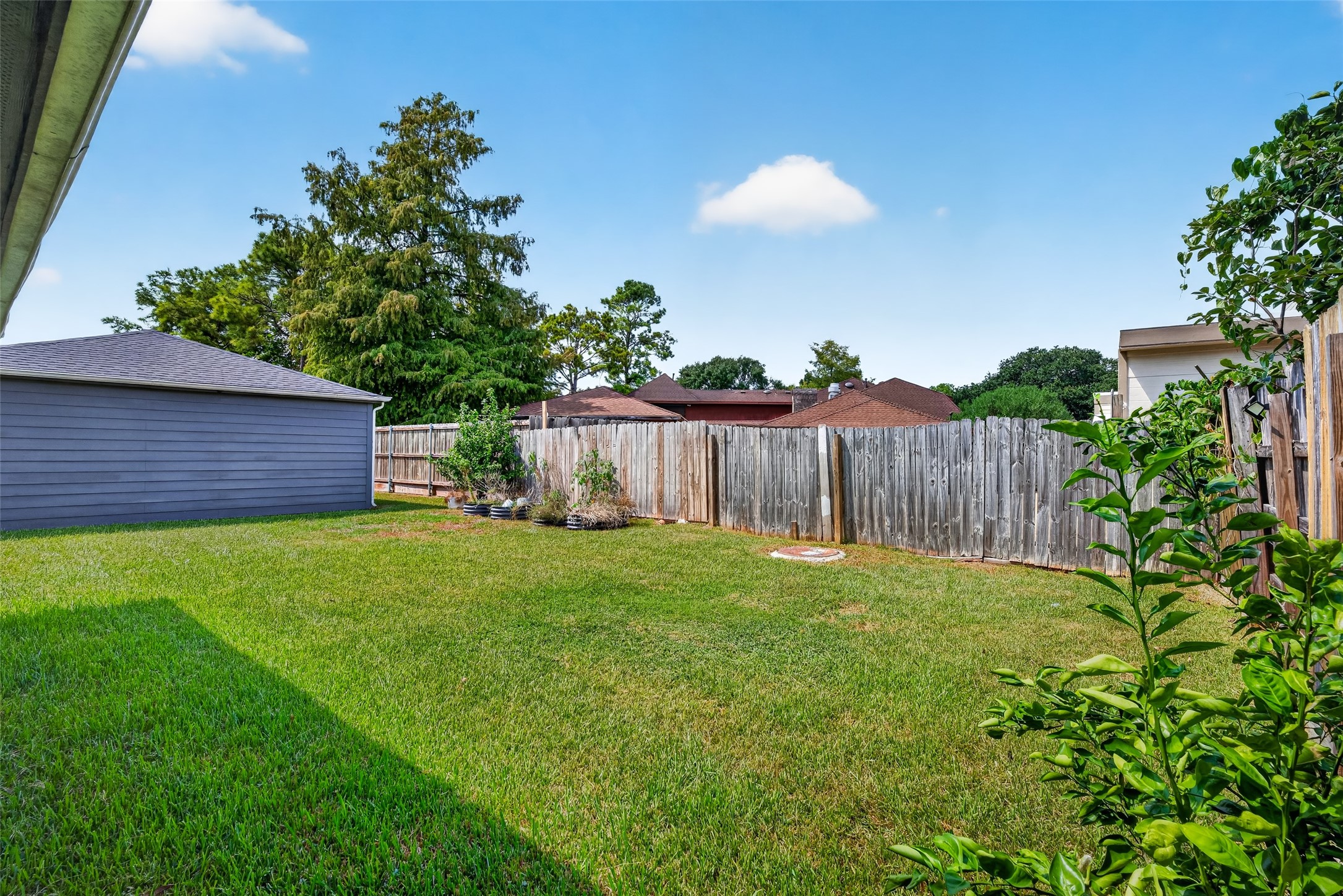 7614 Rollingbrook Drive Property Photo 48