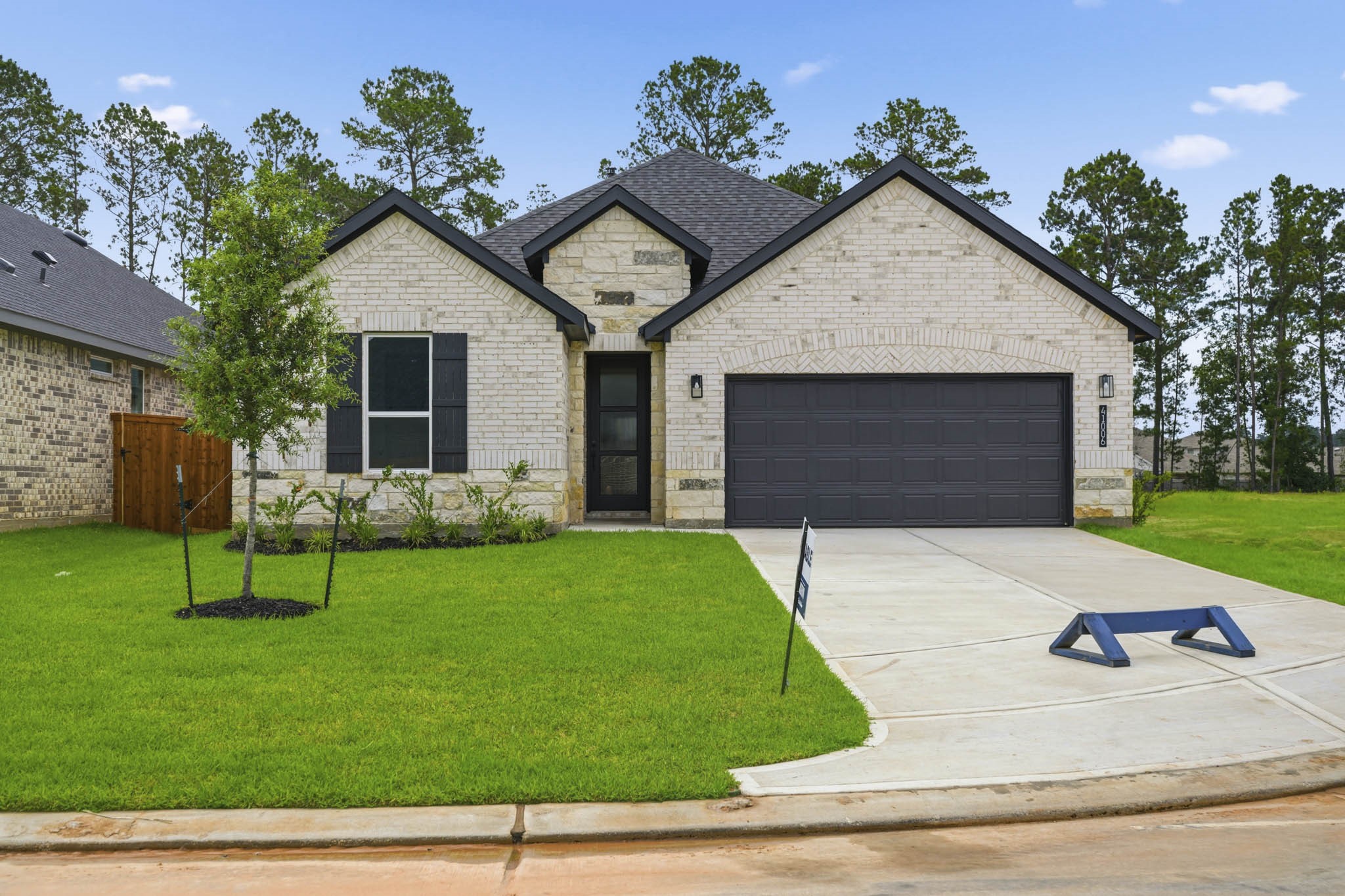 41006 Riverside Meadows Property Photo 1