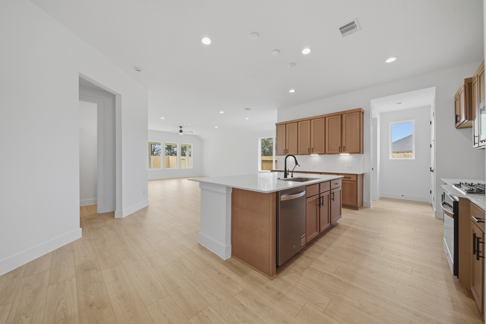 41006 Riverside Meadows Property Photo 5