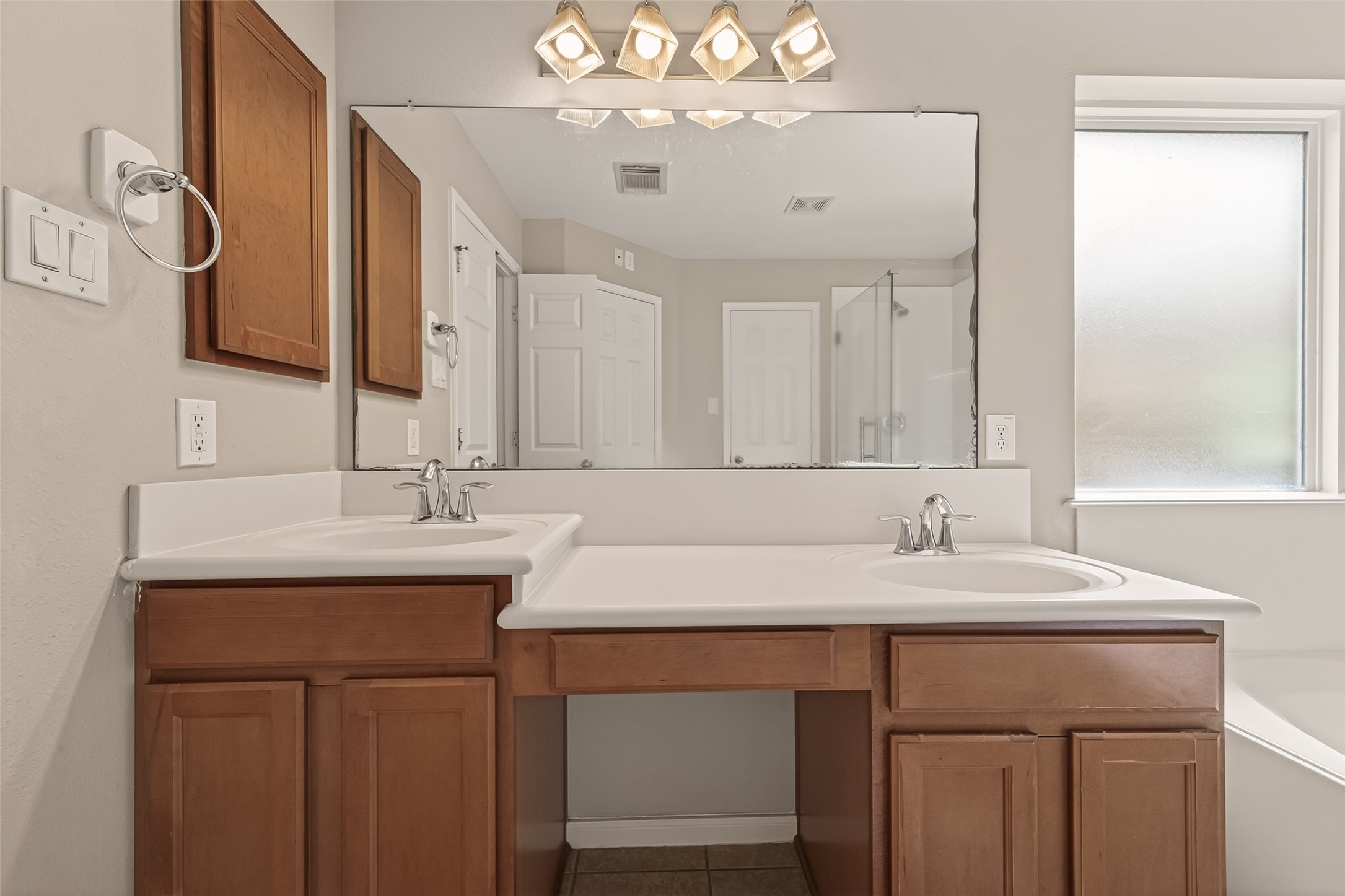 25918 Silver Timbers Lane Property Photo 21