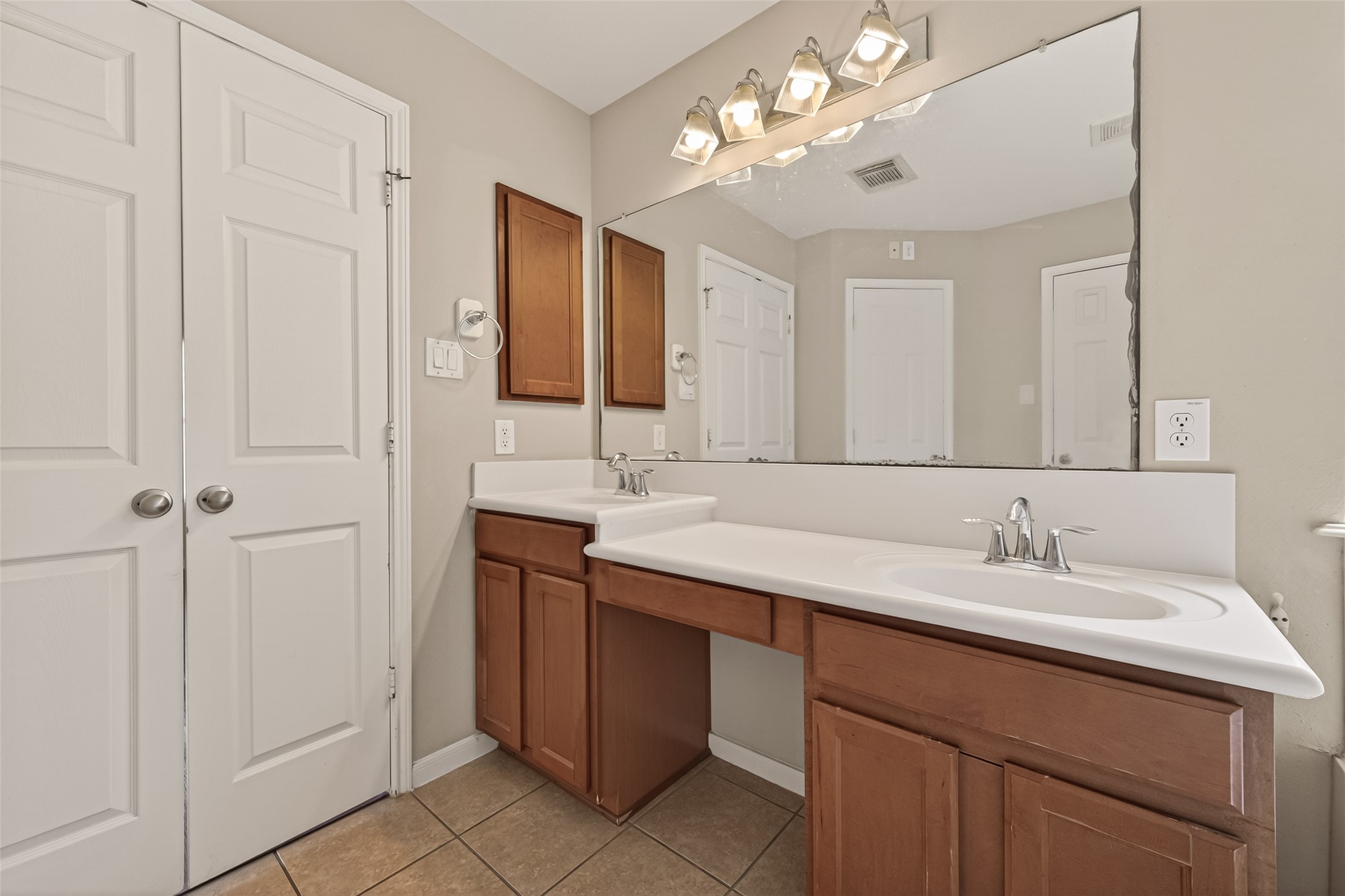 25918 Silver Timbers Lane Property Photo 22