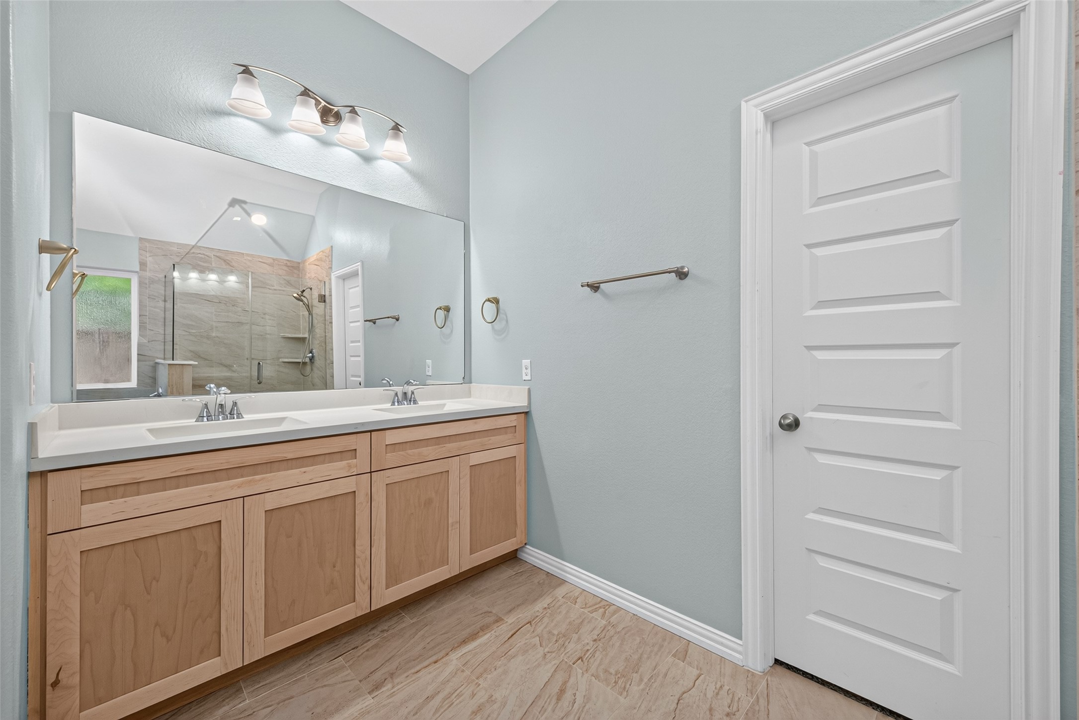 2805 Bretton Woods Dr Property Photo 9
