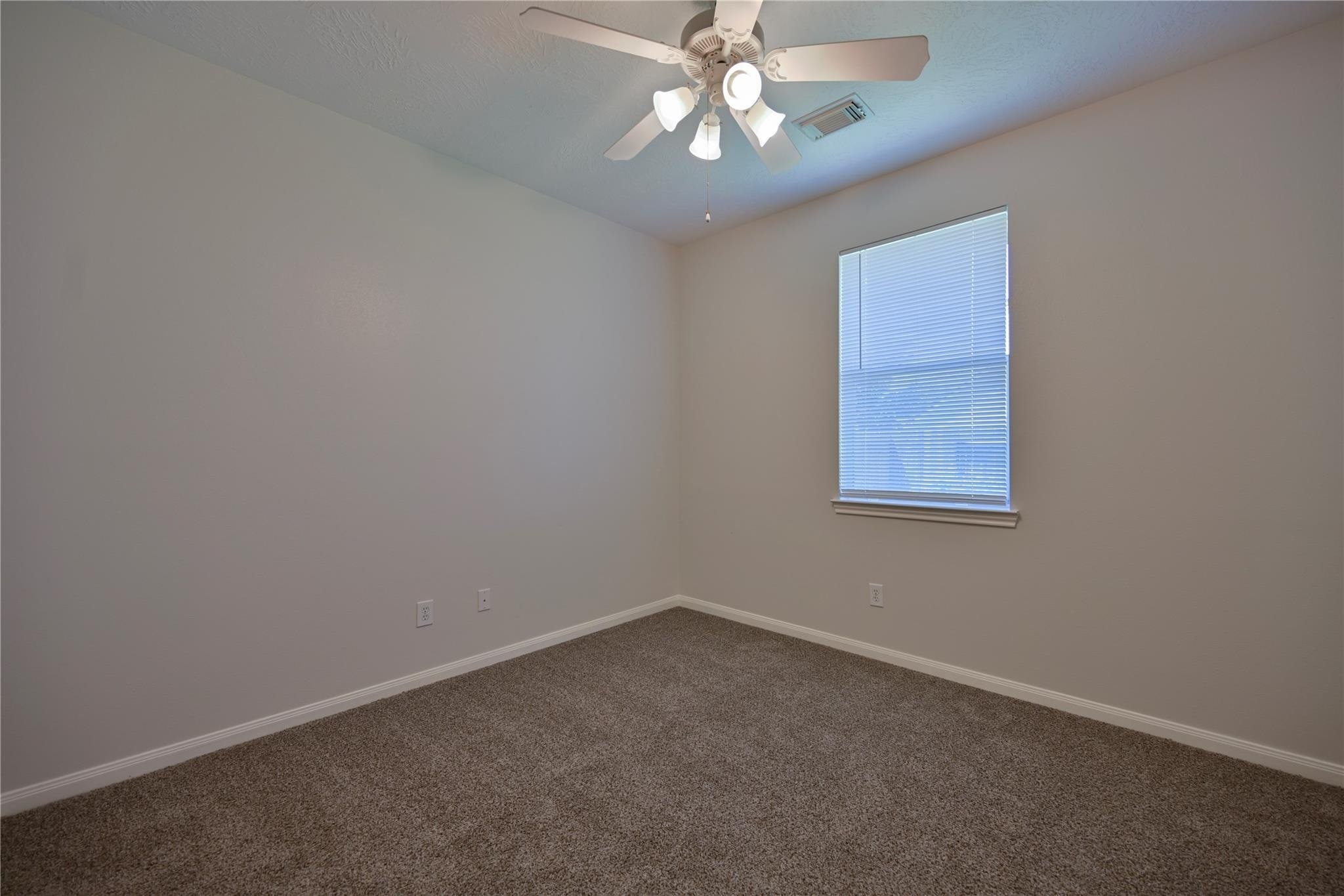 6715 Village Bridge Drive Property Photo 14