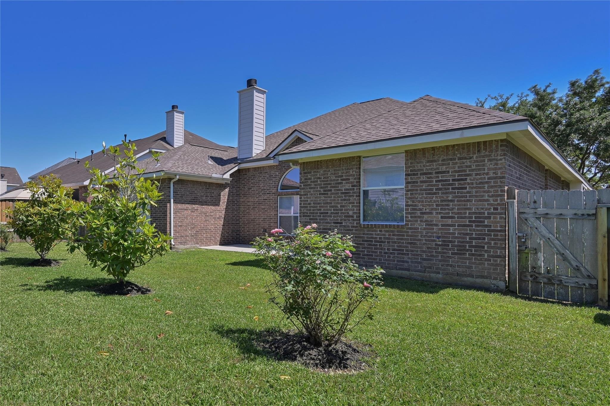 6715 Village Bridge Drive Property Photo 18