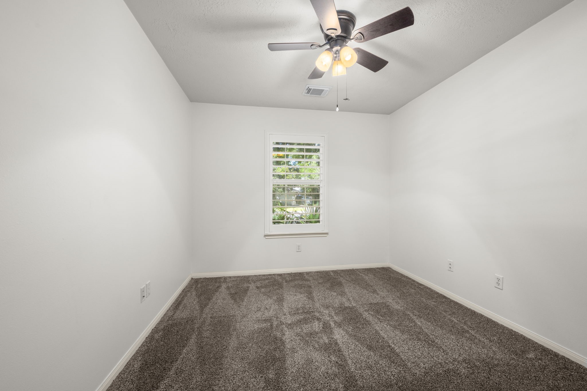 43 Steep Trail Place Property Photo 23
