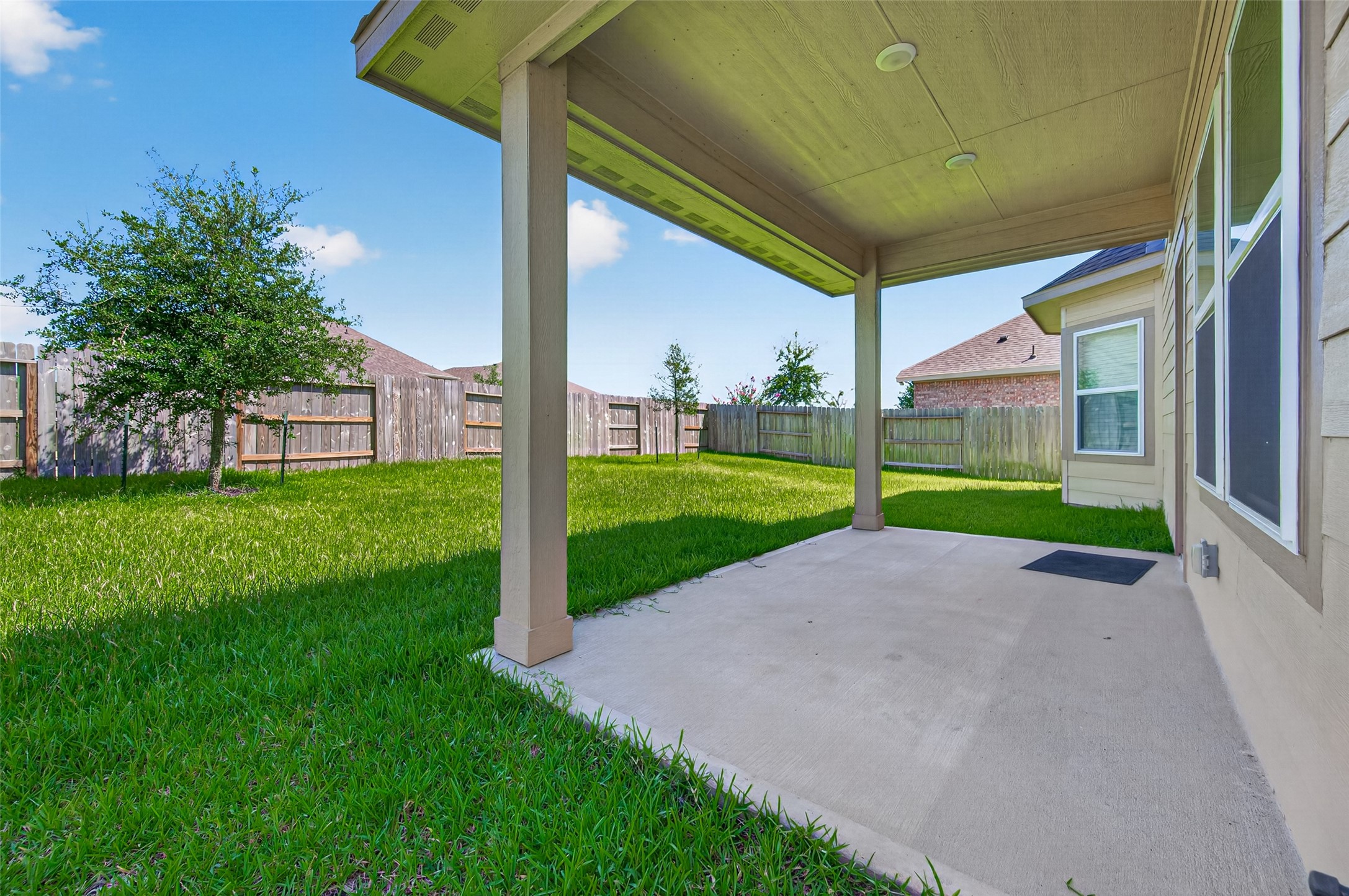 7046 Lauren Oak Drive Property Photo 45