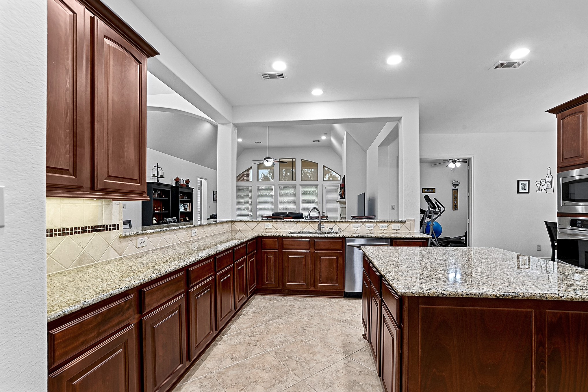 2230 Draycutt Drive Property Photo 31