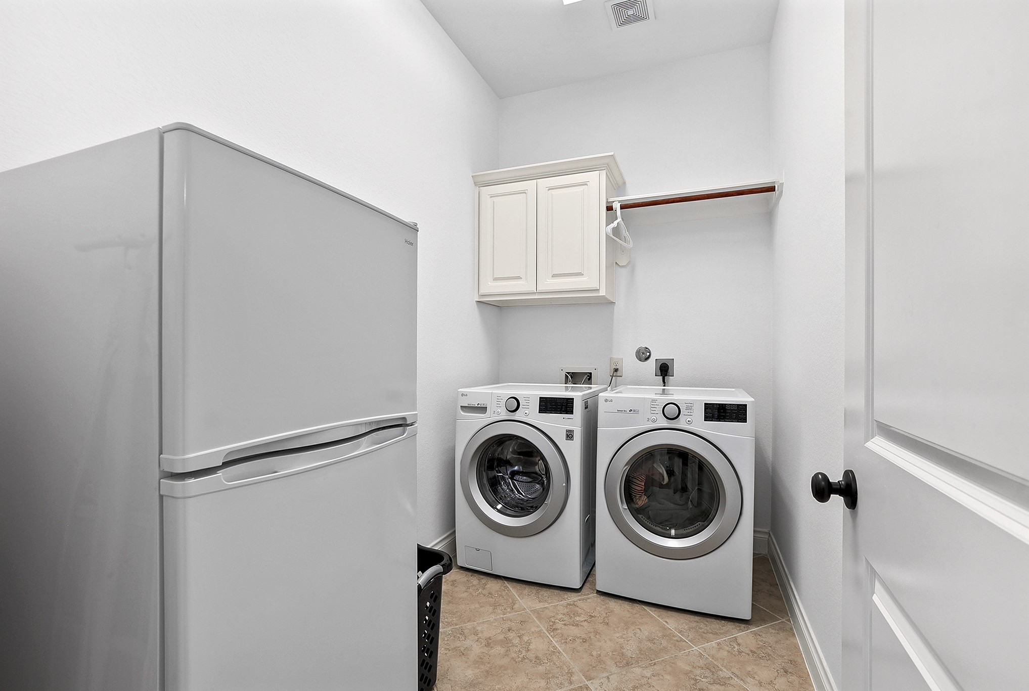 2230 Draycutt Drive Property Photo 48