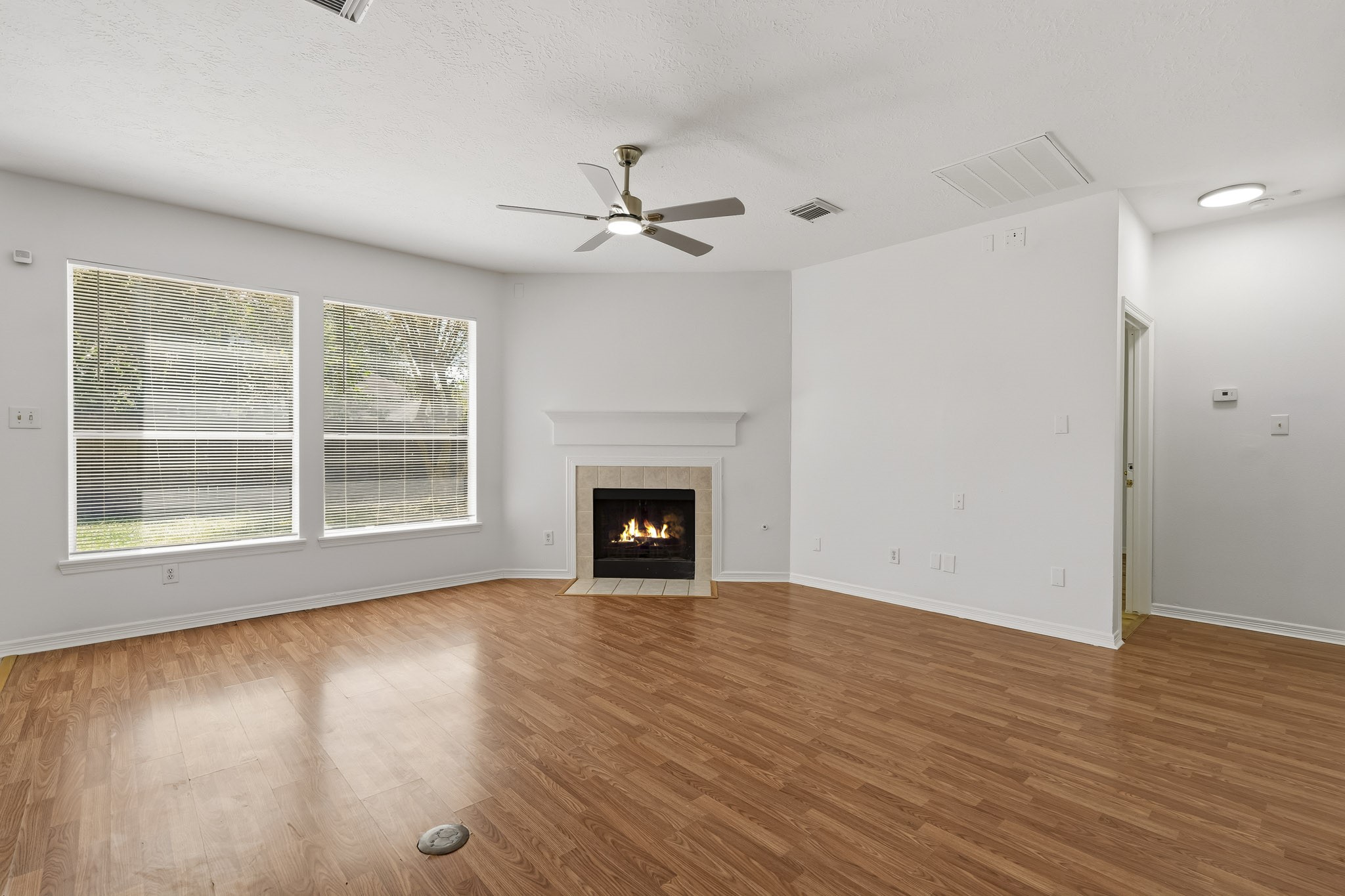 1925 Lori Court Property Photo 6