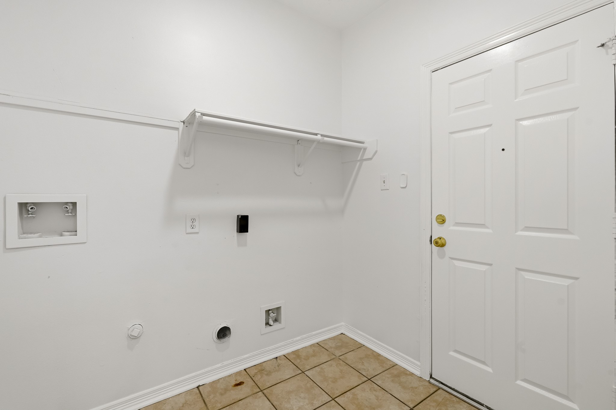 1925 Lori Court Property Photo 17
