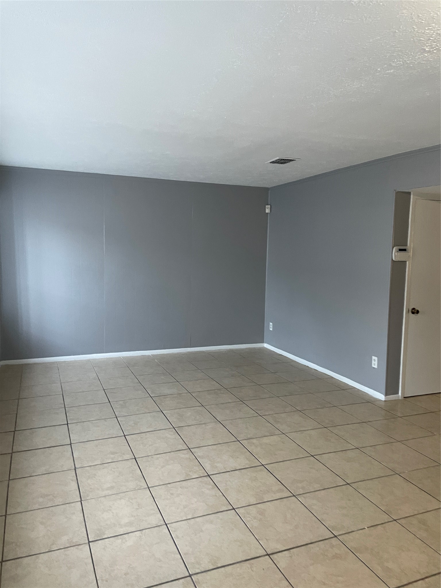7273 Chasewood Drive Property Photo 24