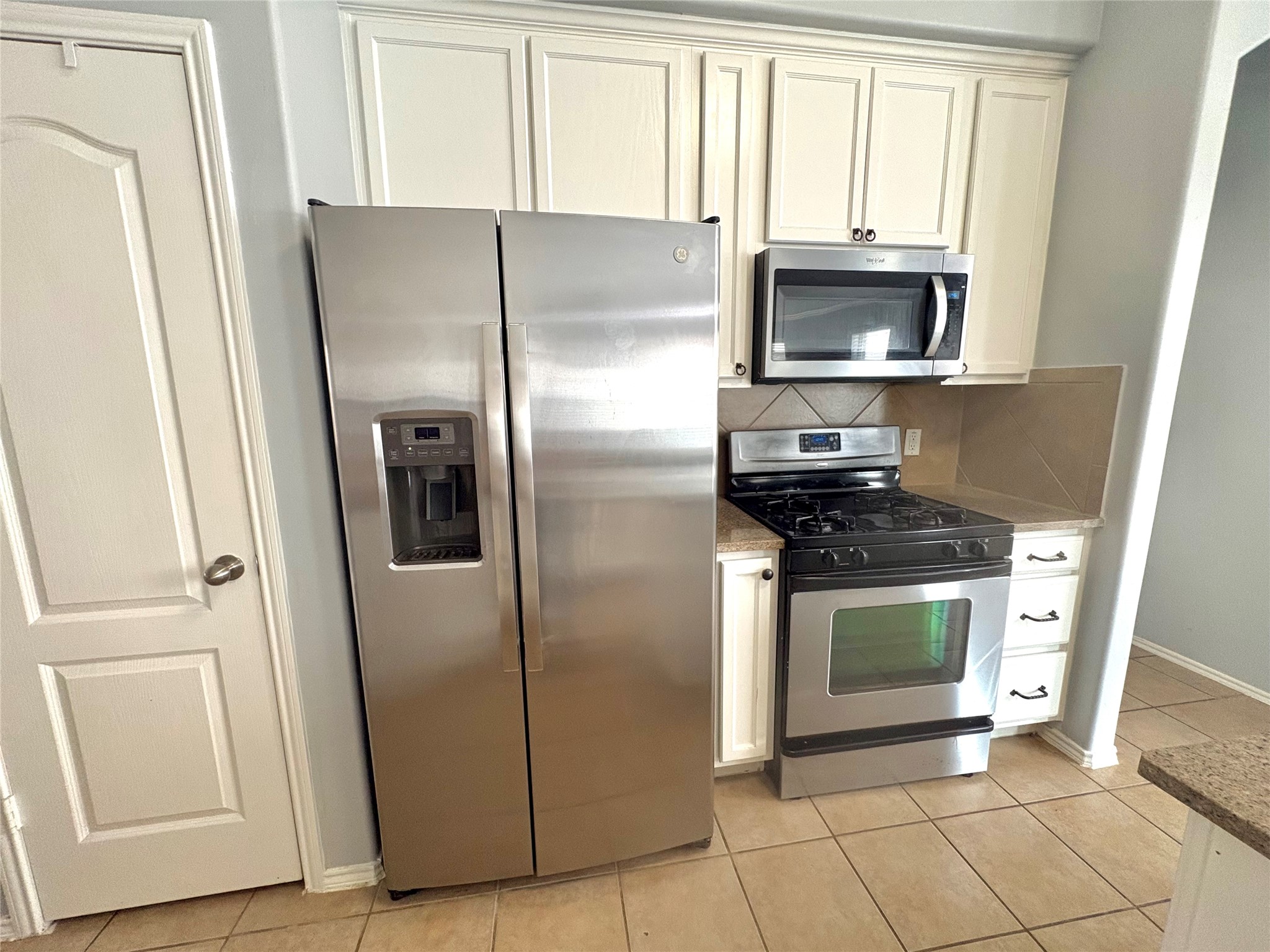 2519 Kildeer Court Property Photo 7