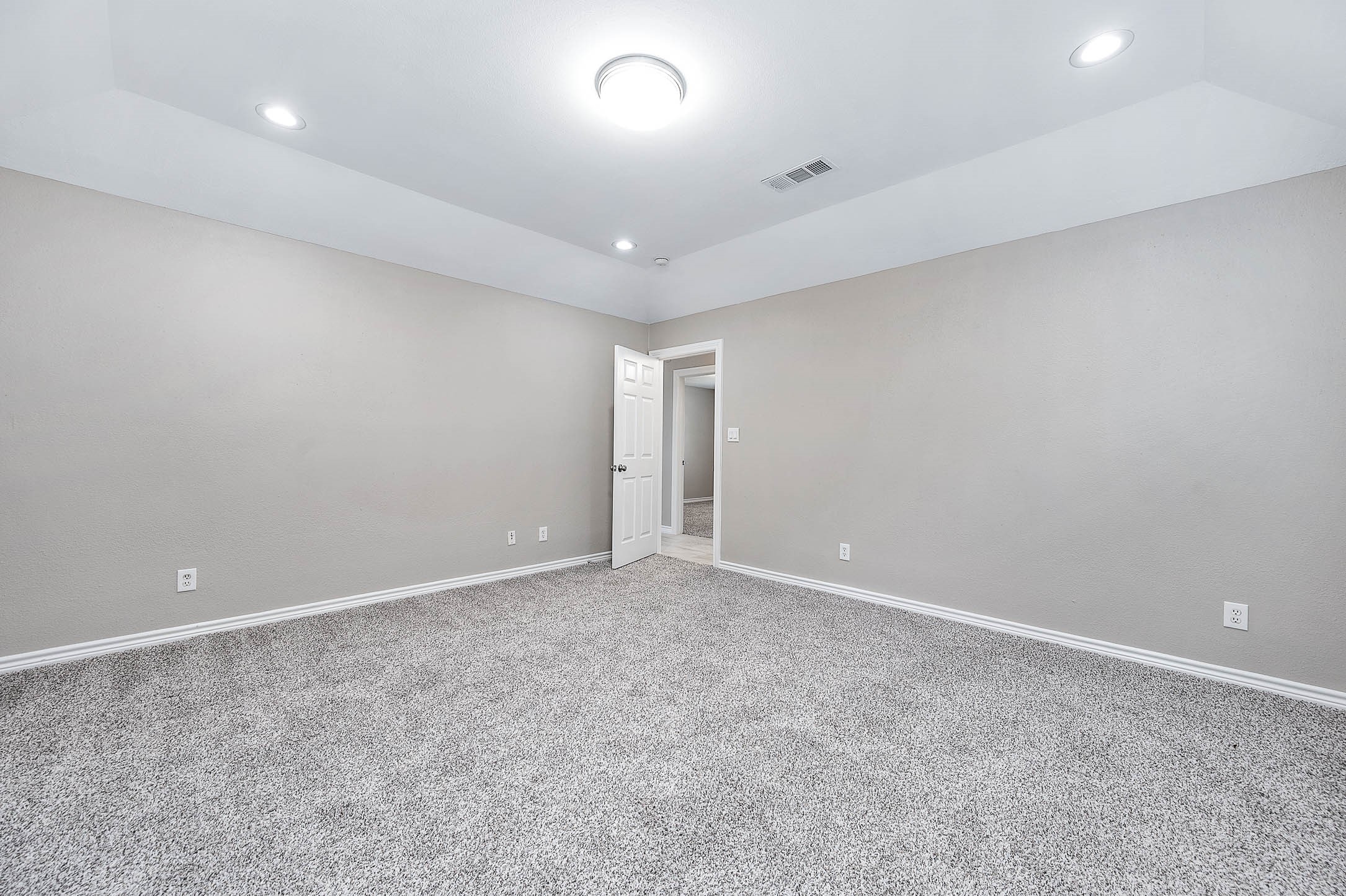 7308 Avenue R Property Photo 19