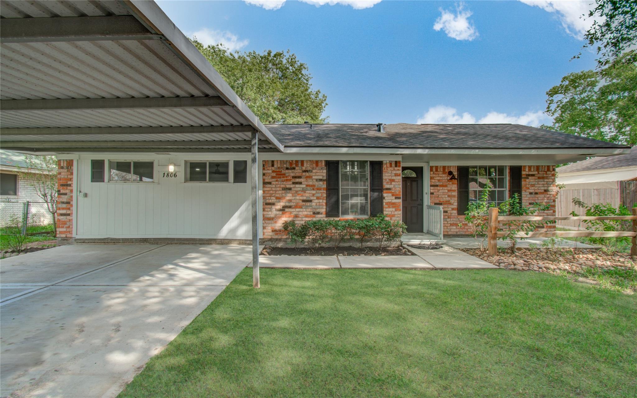 1806 Cypress Drive Property Photo 2