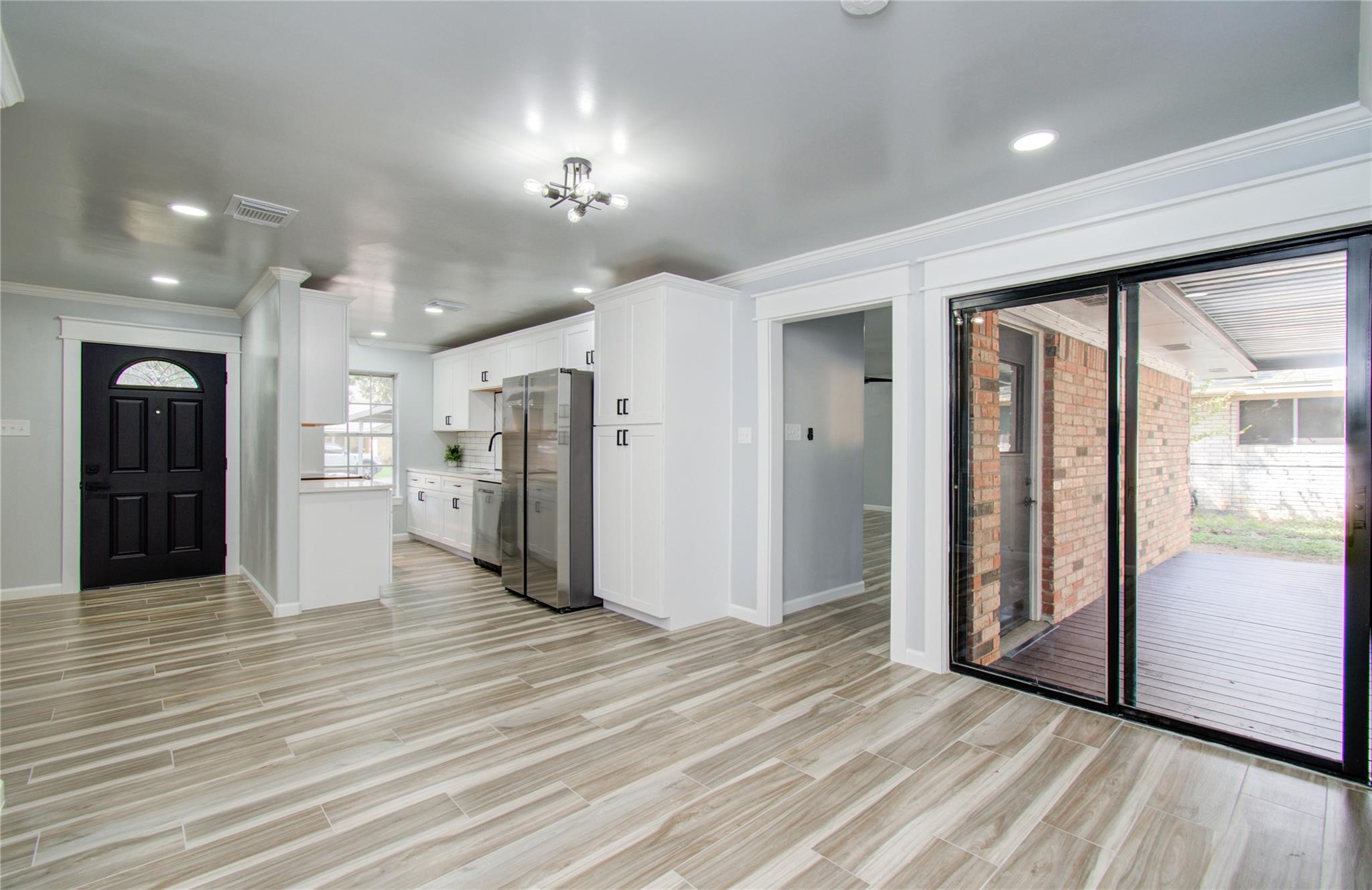 1806 Cypress Drive Property Photo 10