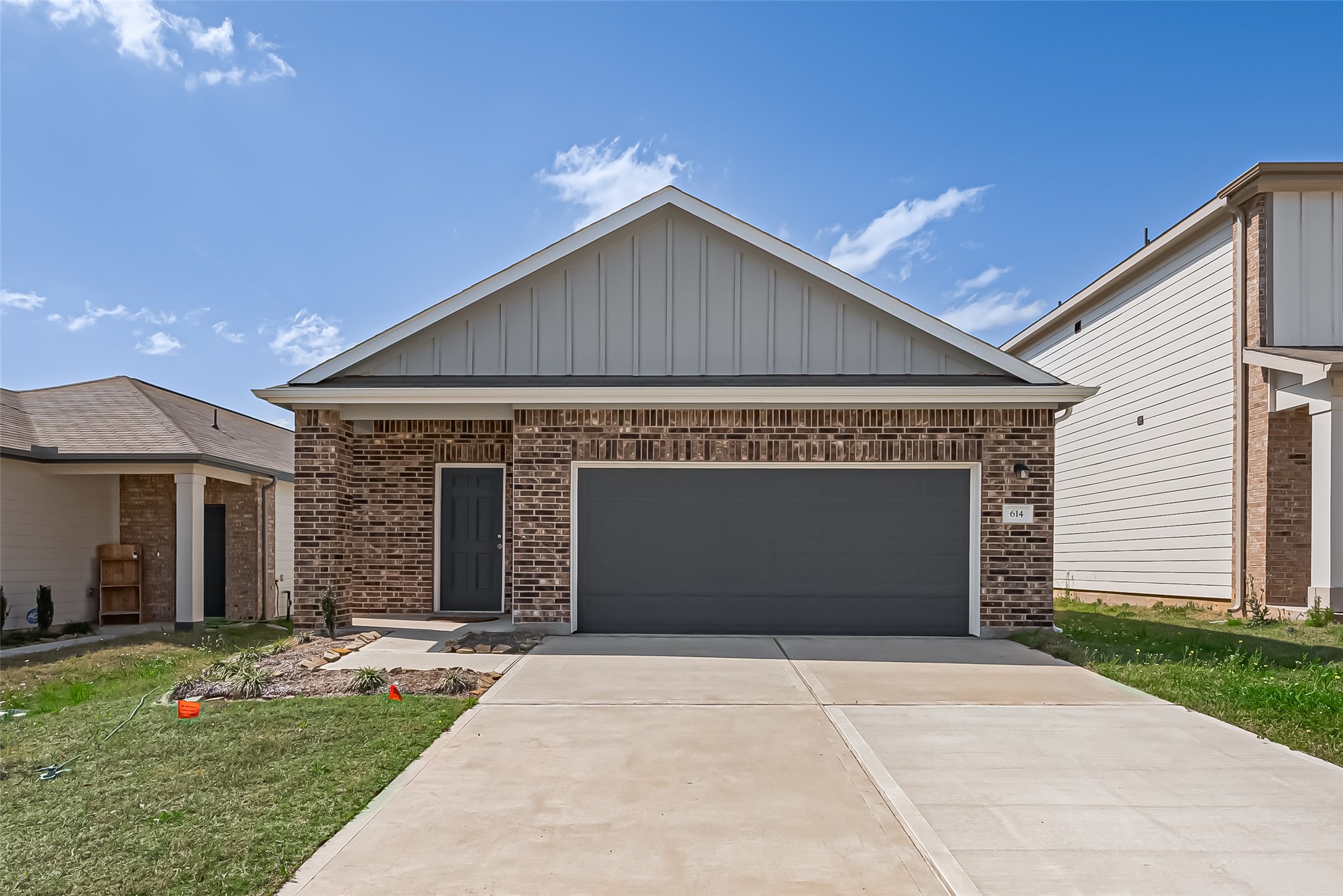 614 Edge Lake Court Property Photo